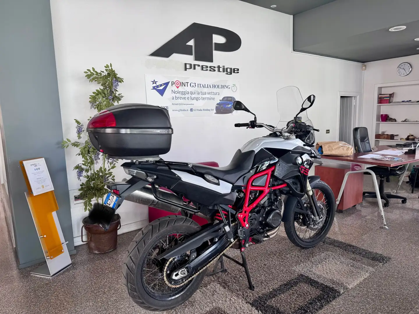 BMW F 800 GS Белый - 1