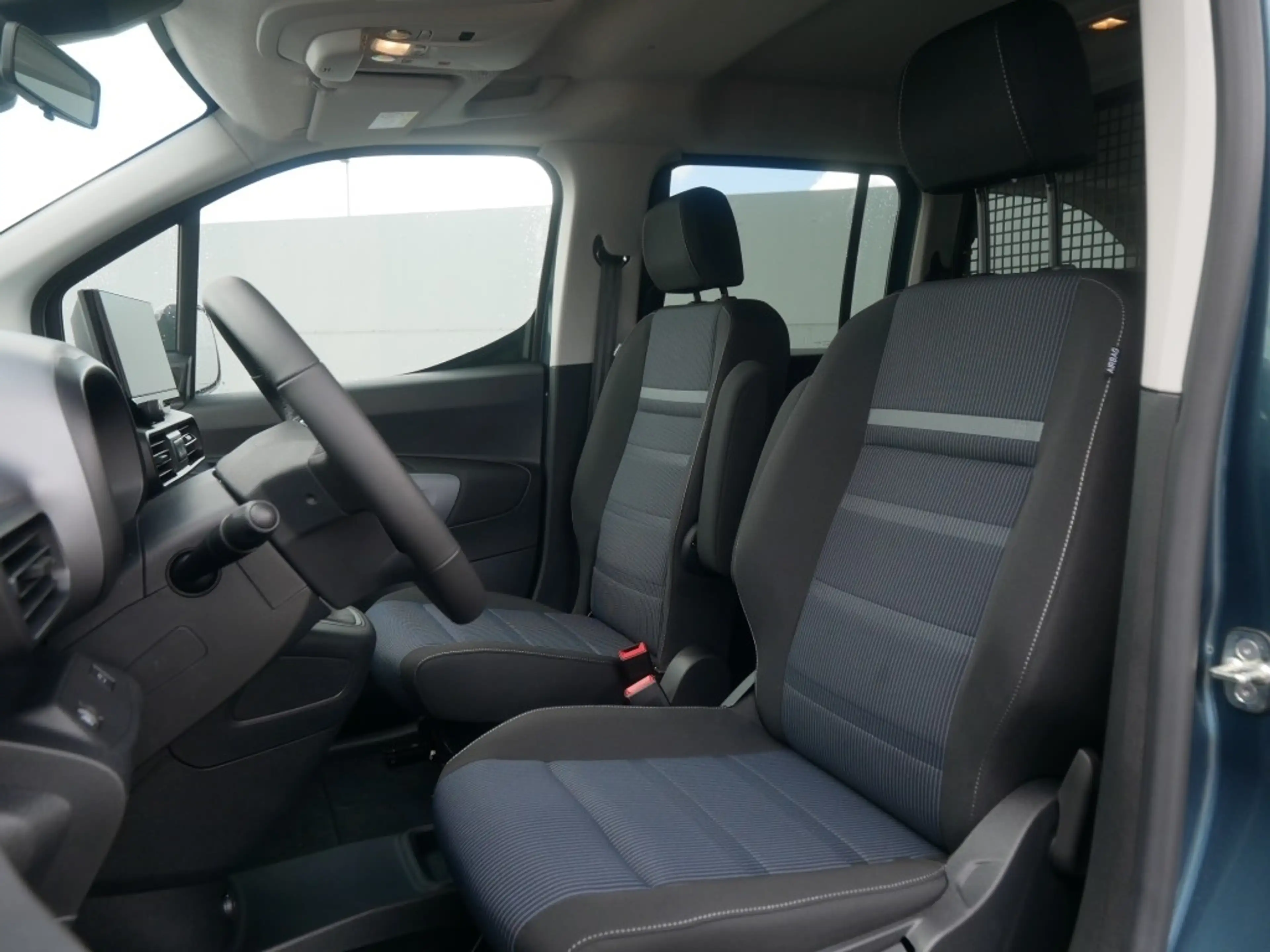 Fiat Doblo KOMBI N1 L2H1 1.5 BLUEHDI 130PS MT6 COMFORT TECHNO — photo 12