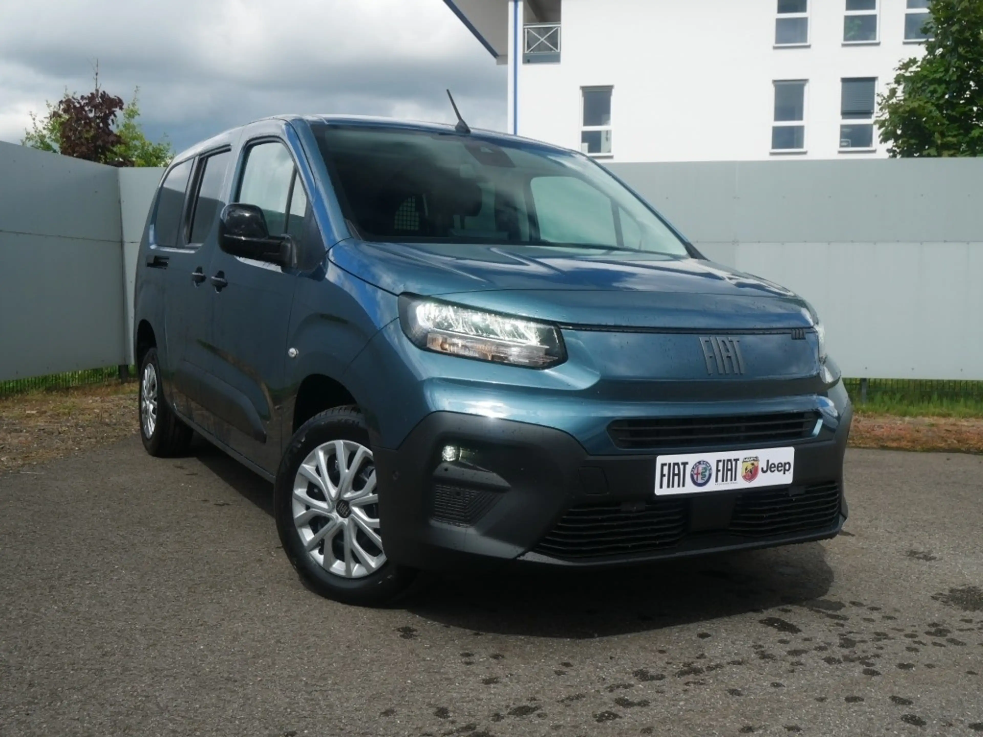 Fiat Doblo KOMBI N1 L2H1 1.5 BLUEHDI 130PS MT6 COMFORT TECHNO — photo 2