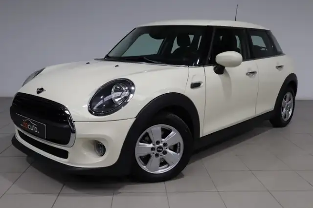 Mini One view 5