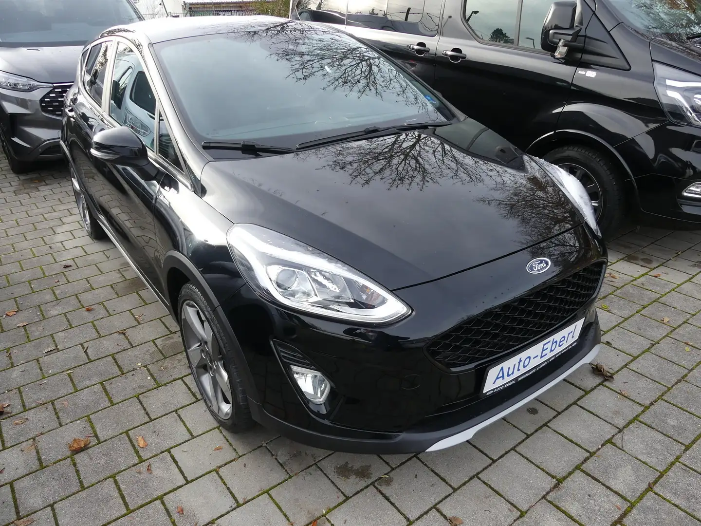 Ford Fiesta Active Plus *Bang+Olufsen Sound* Schwarz - 2