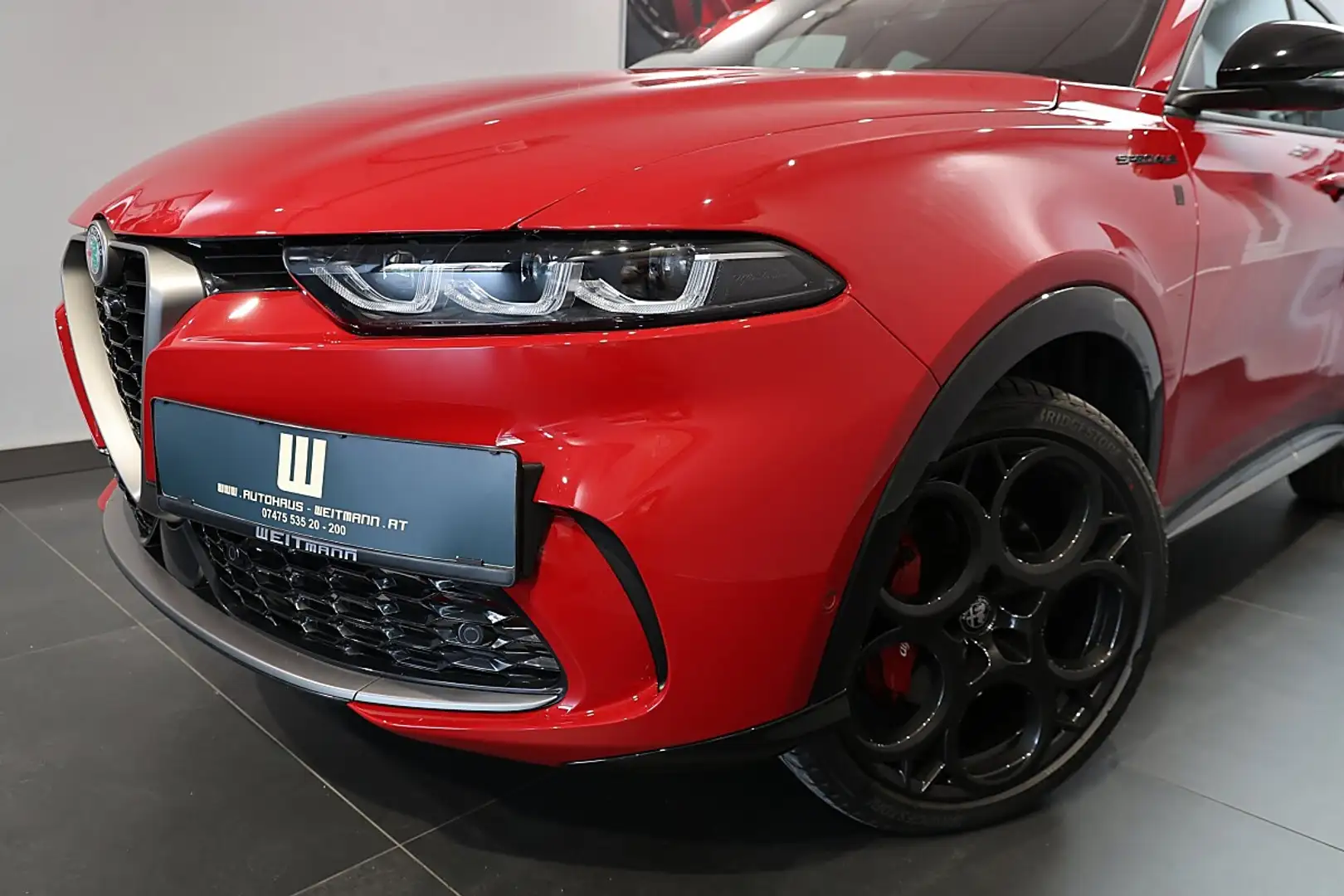 Alfa Romeo Tonale Edizione Speciale 1.3 T4 PHEV VGT e-AWD Rot - 2