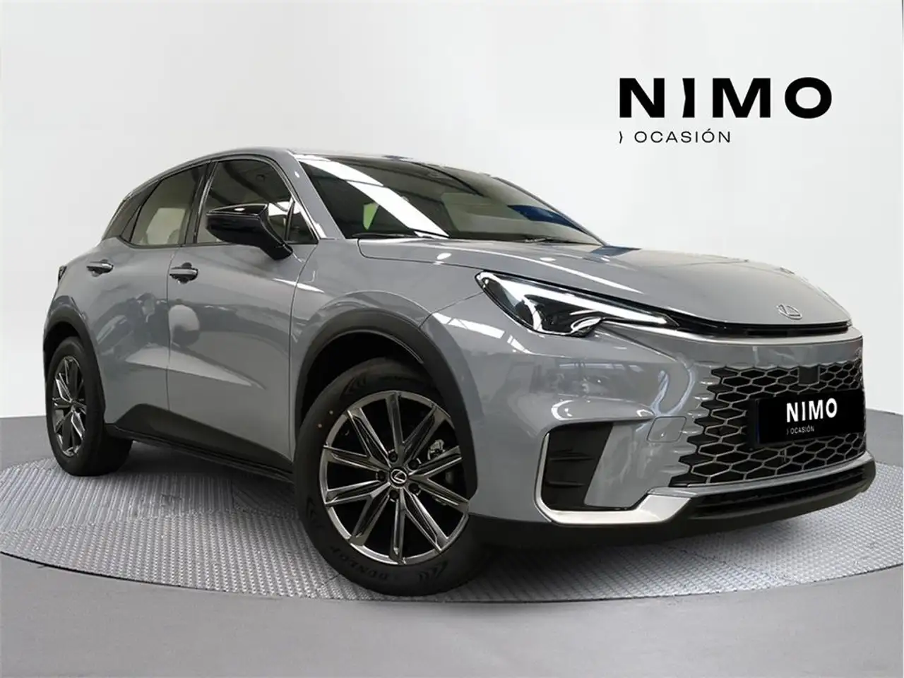 Lexus LBX 2026