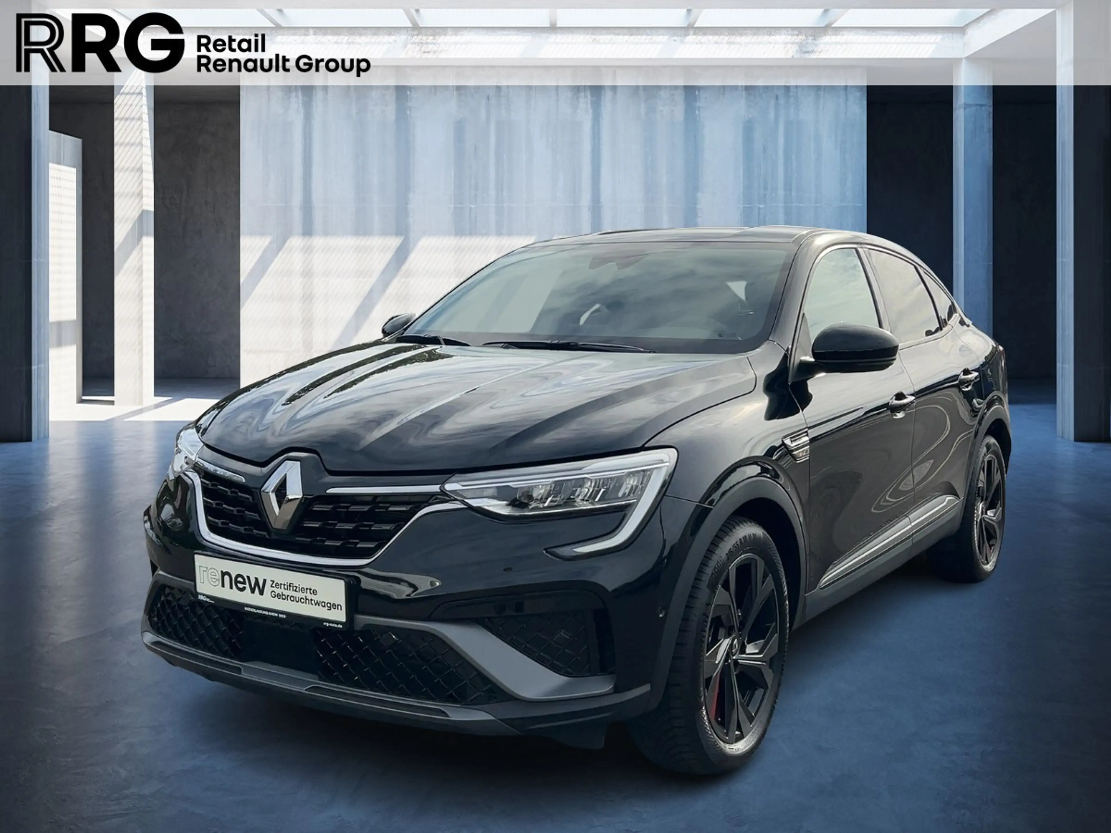 Renault Arkana R.S. LINE E-TECH FULL HYBRID 145 SELBSTPARKEND