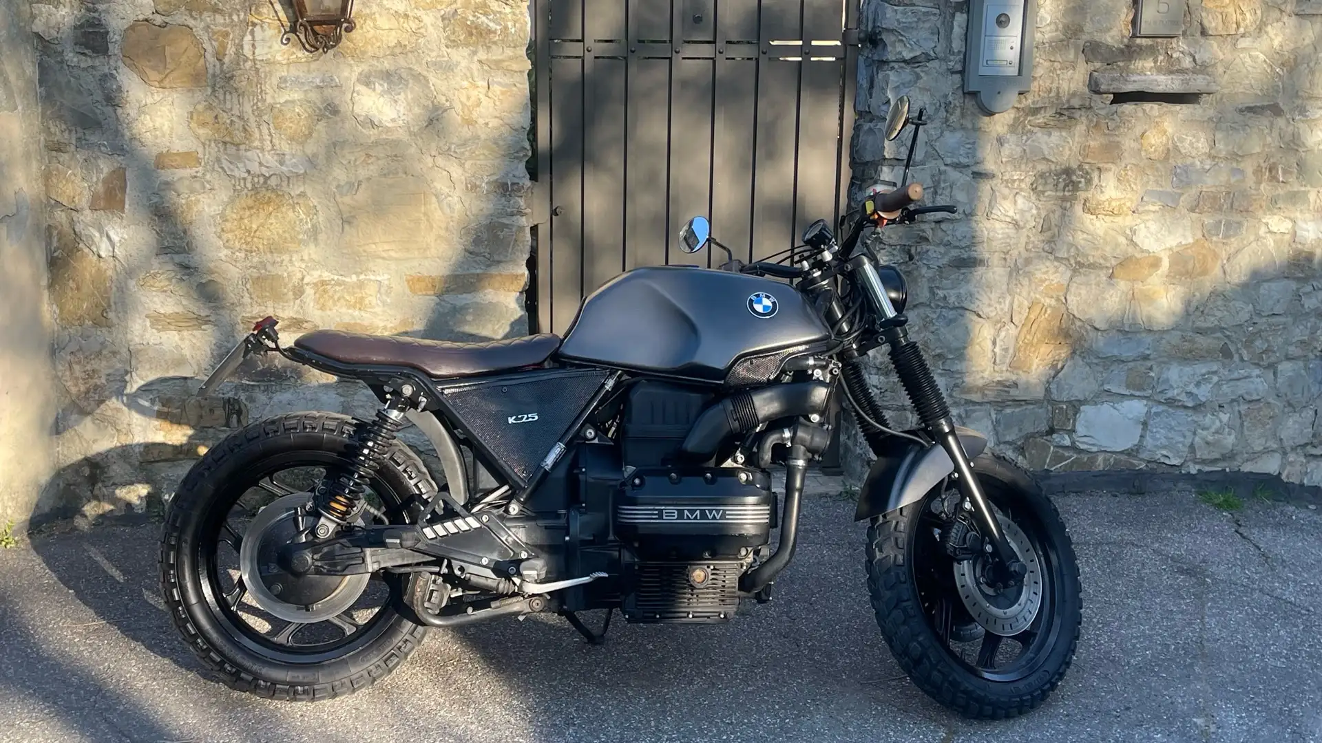 BMW K 75 Cafe’ racer 750cc - 1