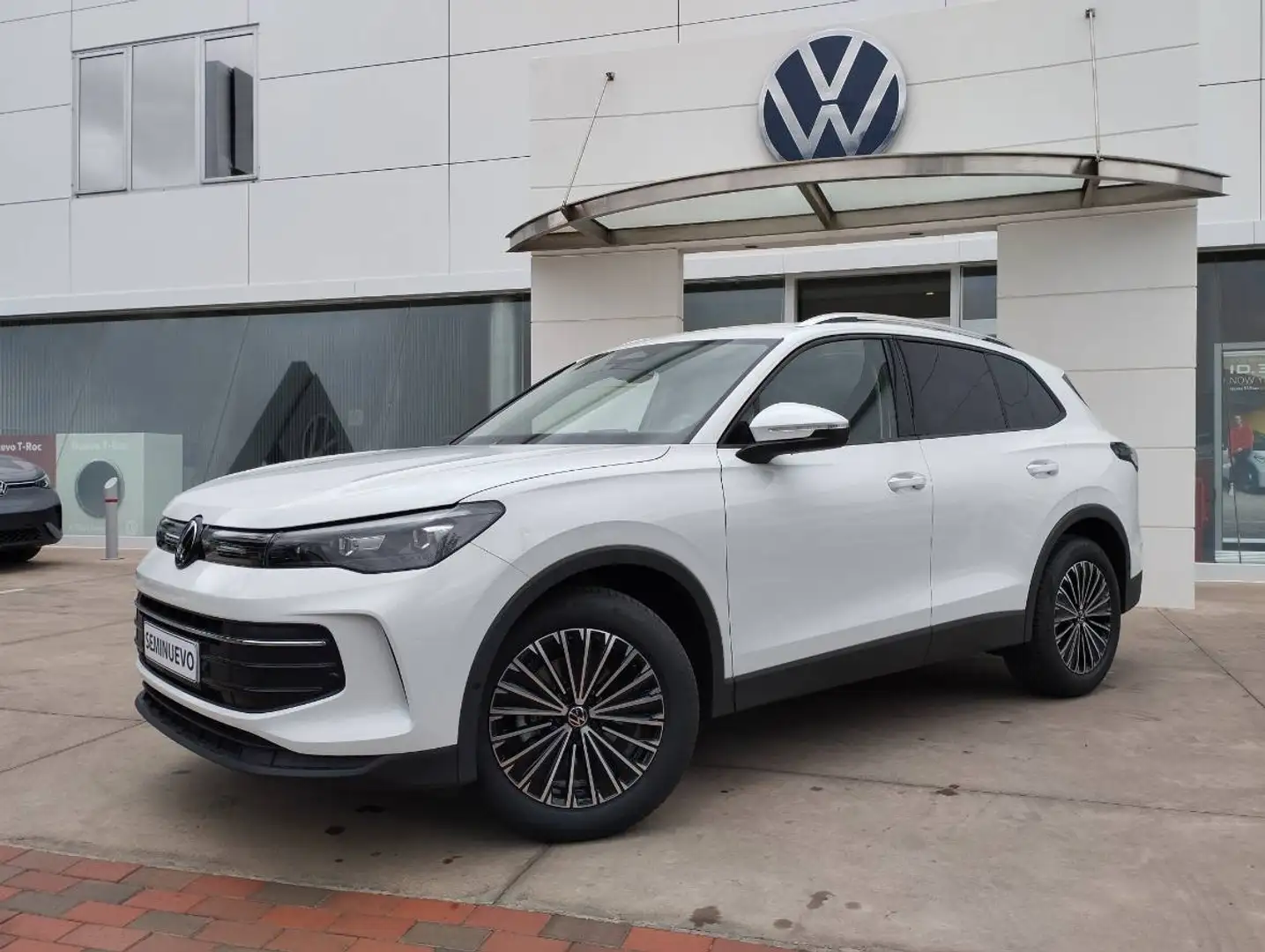 Volkswagen Tiguan 1.5 eTSI DSG Más 96kW Blanco - 2