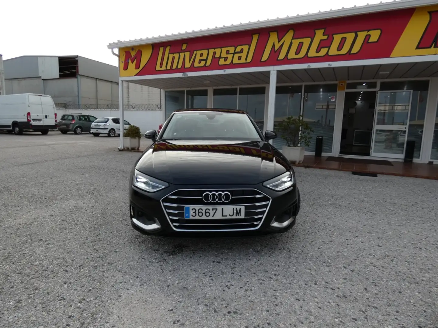 Audi A4 30 TDI Advanced S tronic 100kW Nero - 2