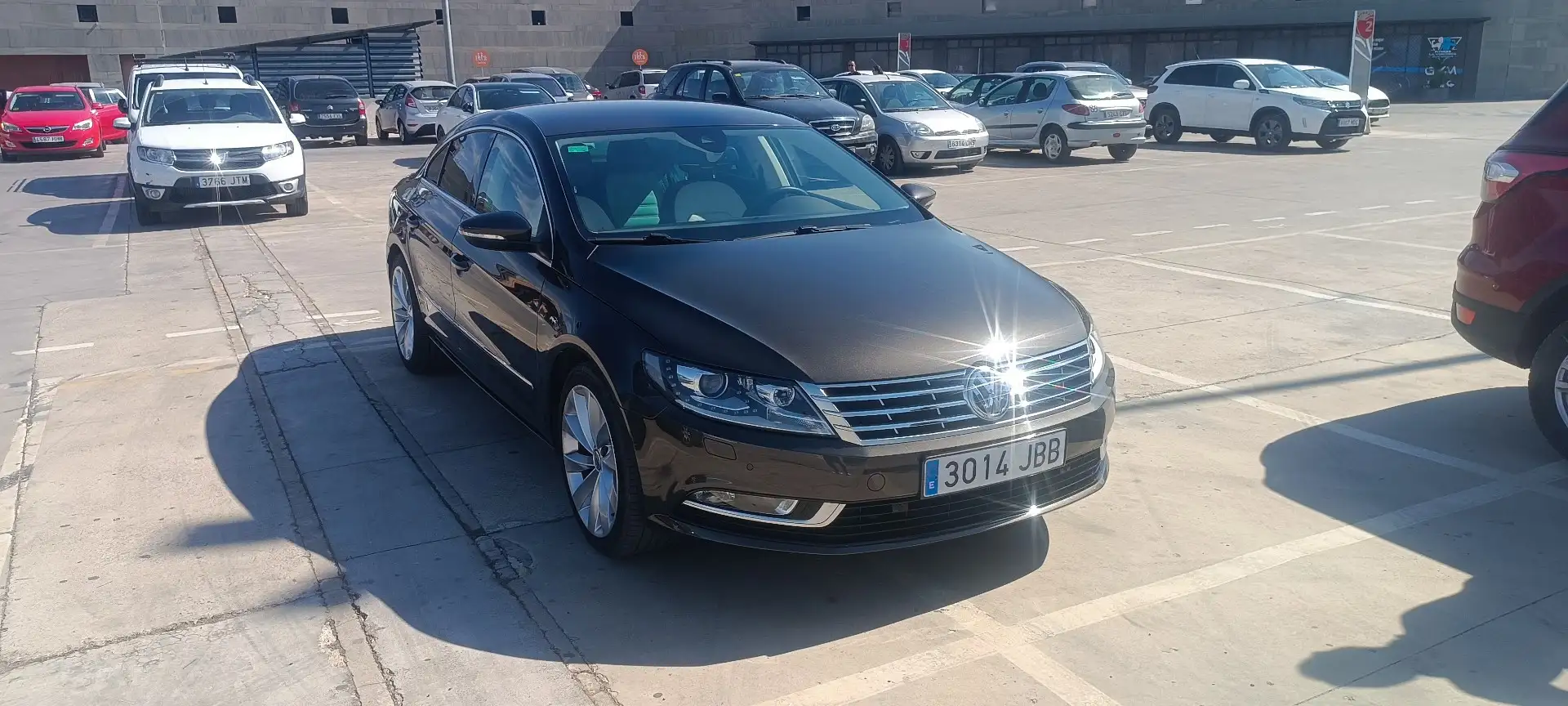 Volkswagen Passat CC 2.0TDI BMT DSG Marrón - 2
