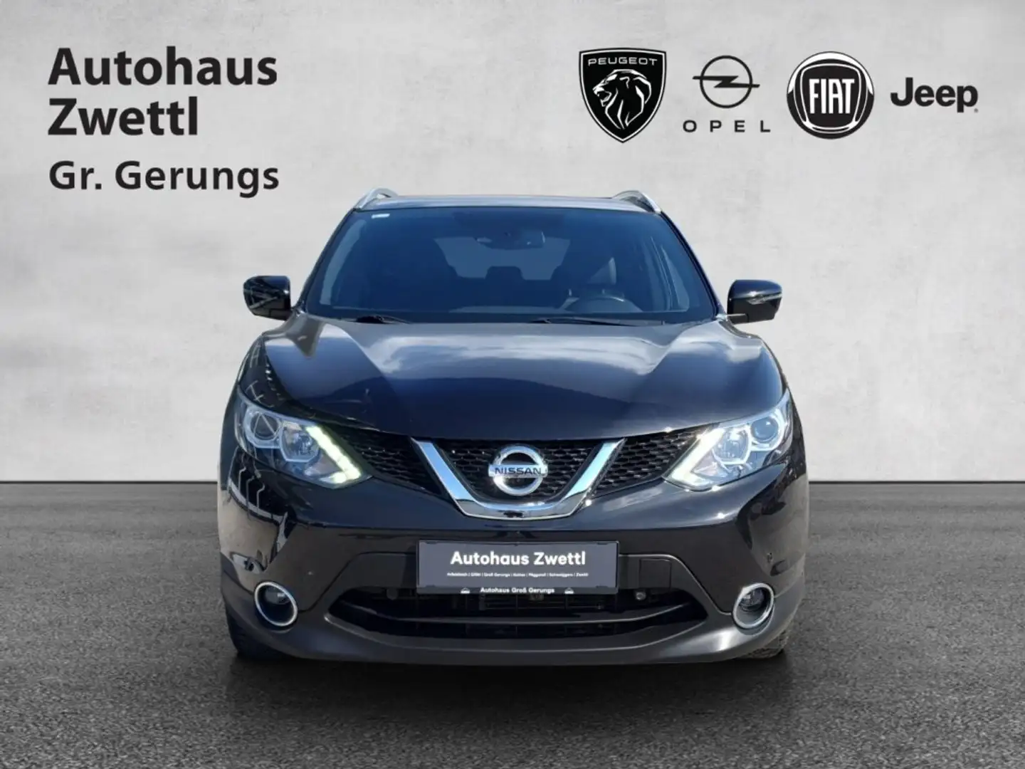 Nissan Qashqai 1,2 DIG-T Tekna Xtronic Aut. Schwarz - 2