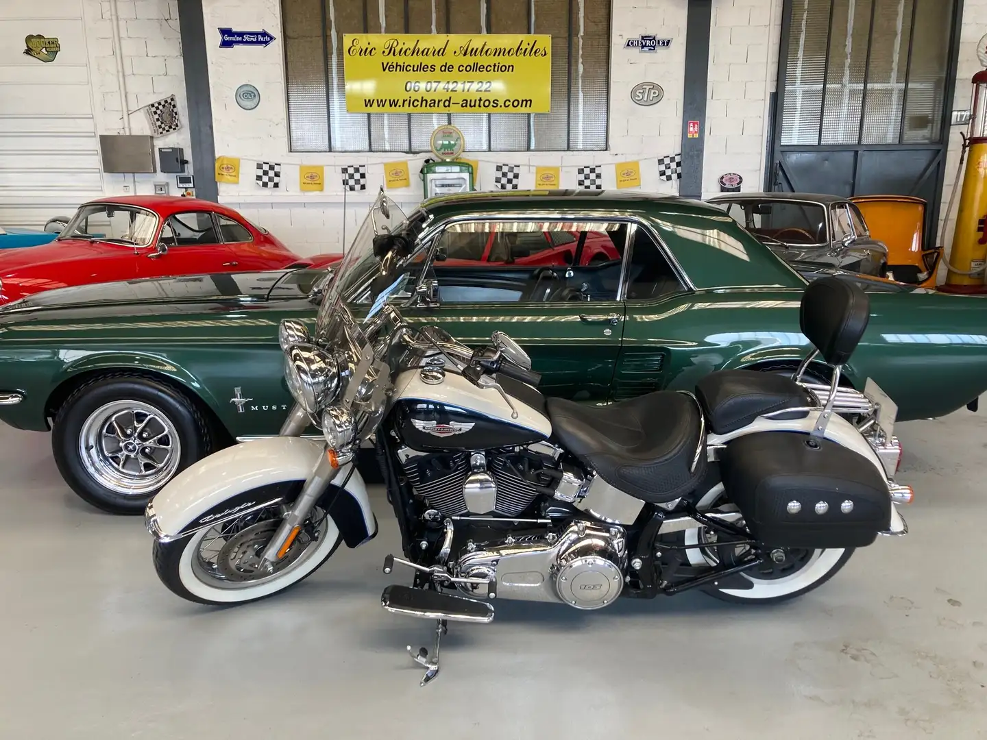 Harley-Davidson Softail Deluxe 103ci (1688 cm3) de 2012 Etat neuf Bílá - 1