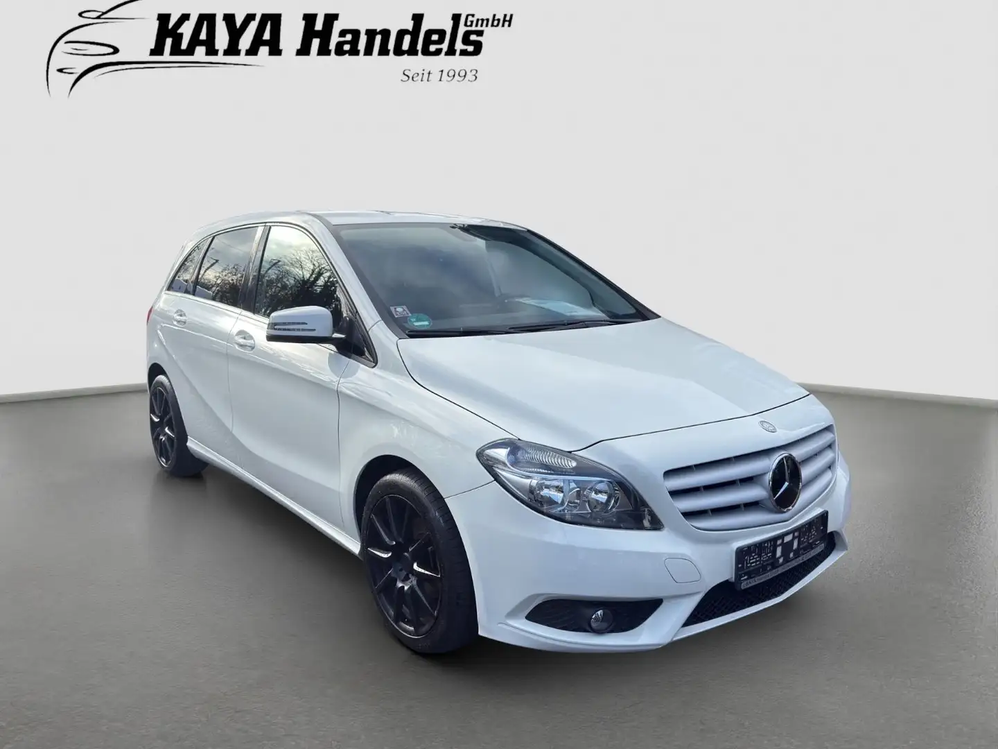Mercedes-Benz B 180 KLIMA+ALU+ERST 100TKM+GARANTIE Blanc - 1