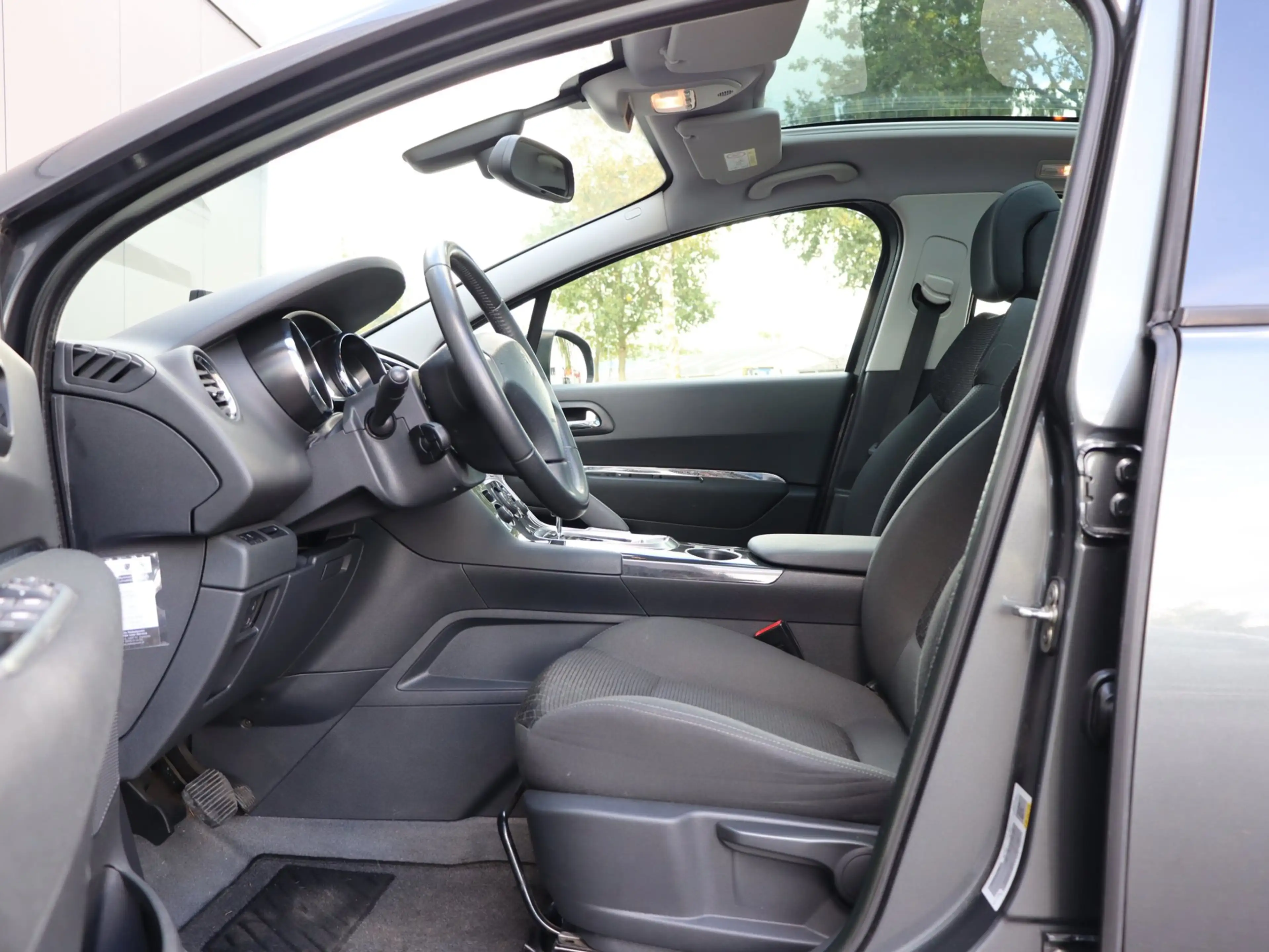Peugeot 3008 1.6 THP Active navi LM automaat org NL — photo 11