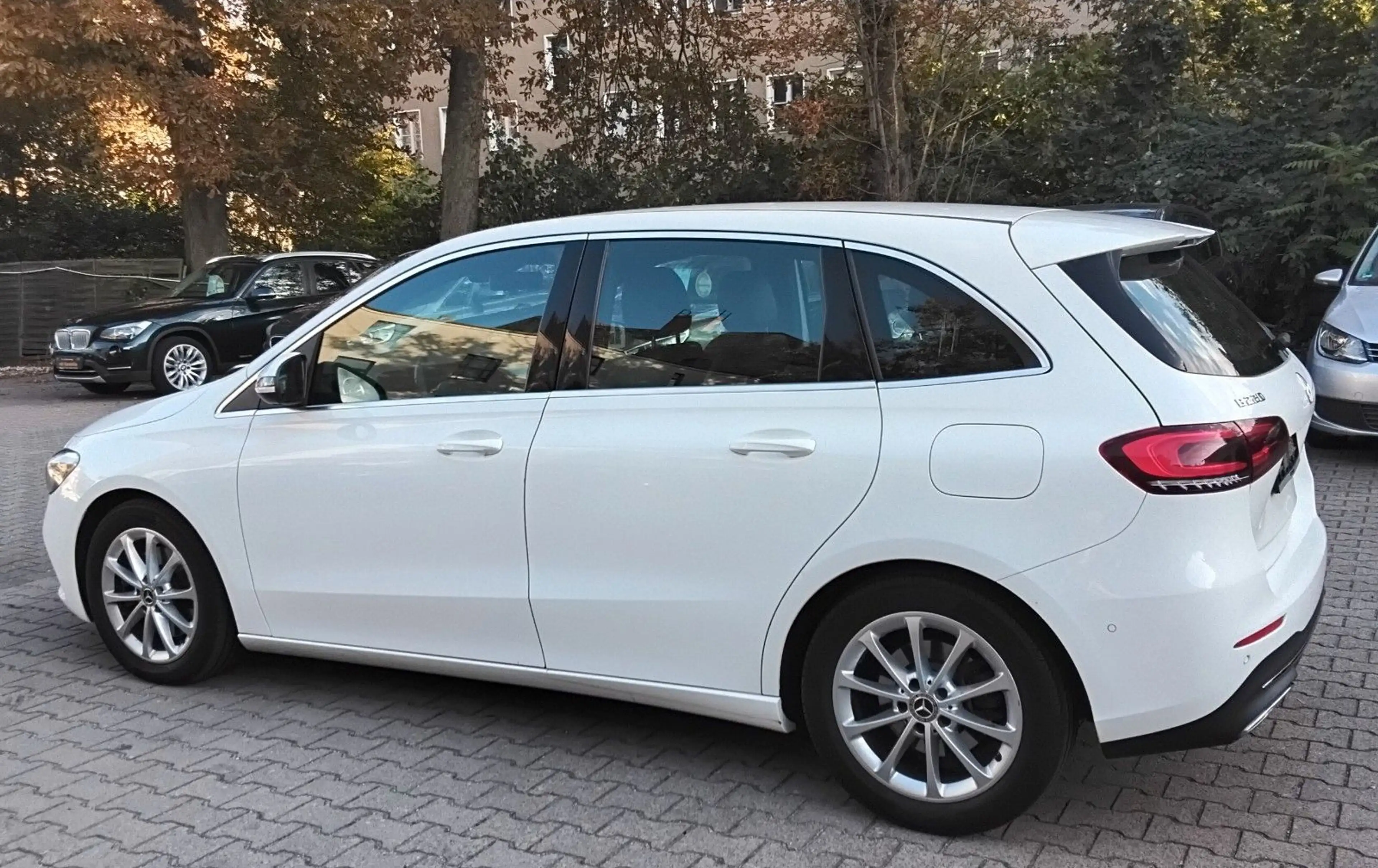 Mercedes-Benz B 220 B B 220  Automatikgetriebe  Neuer Tüv — photo 8
