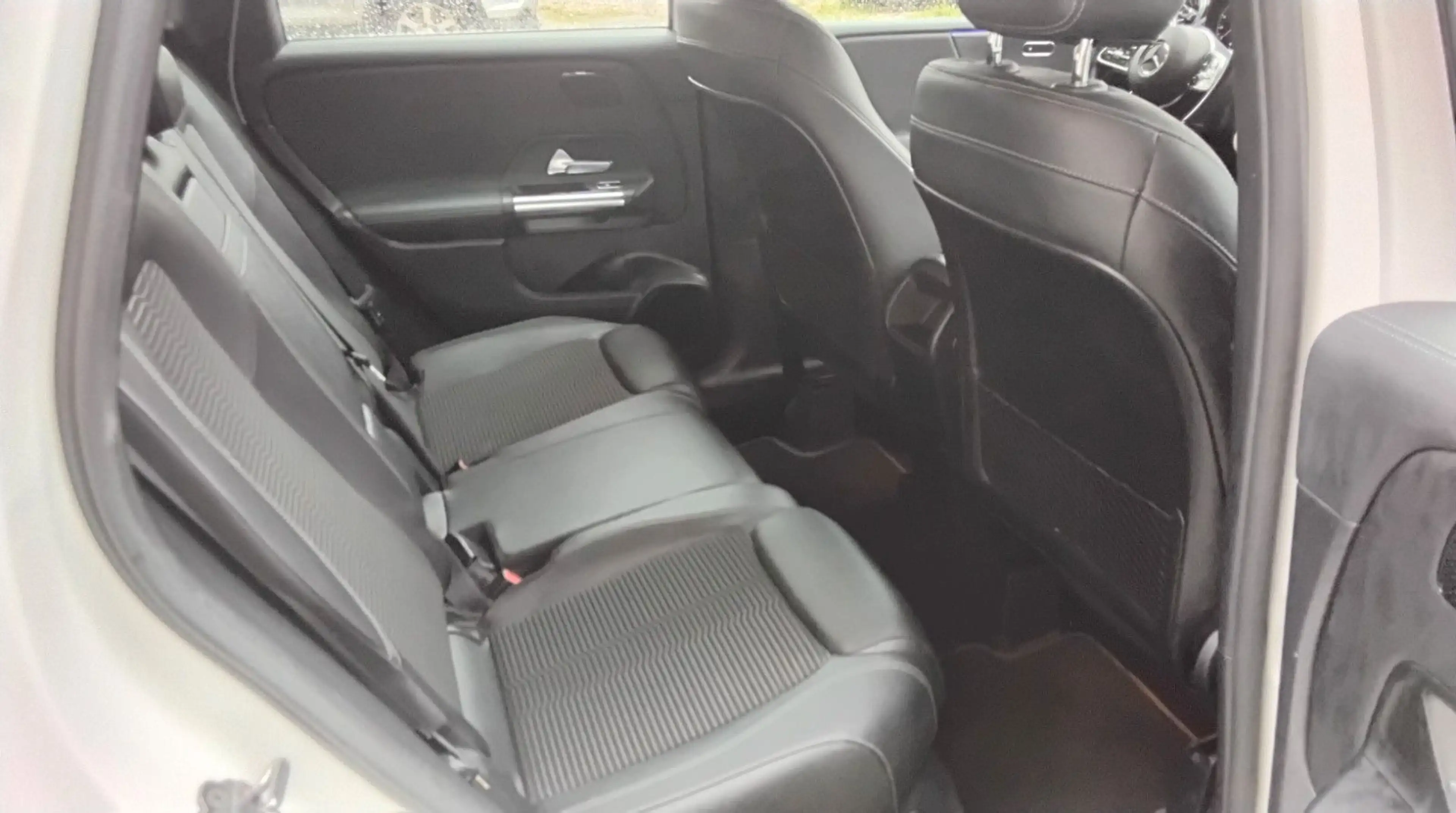 Mercedes-Benz B 220 B B 220  Automatikgetriebe  Neuer Tüv — photo 15