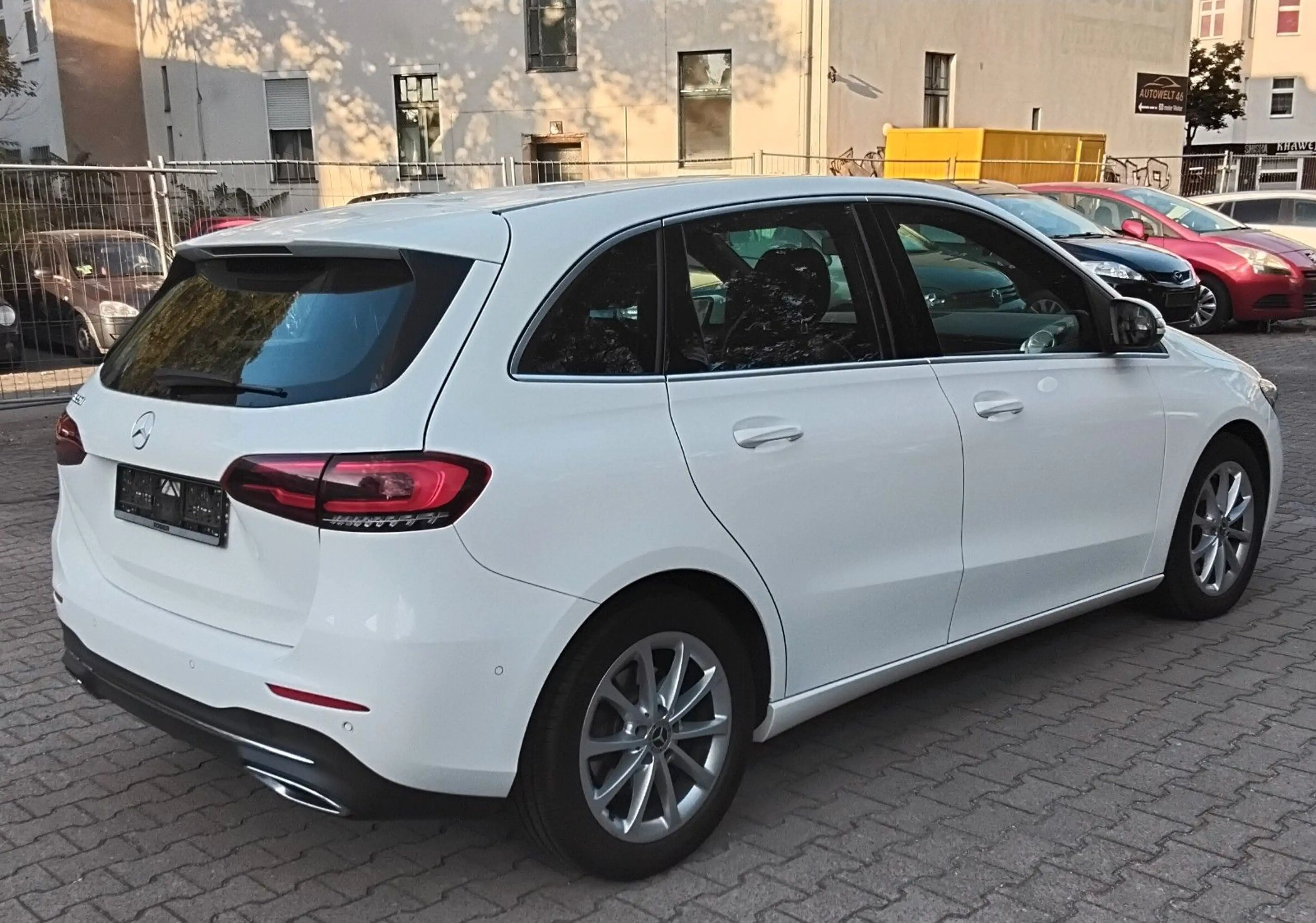 Mercedes-Benz B 220 B B 220  Automatikgetriebe  Neuer Tüv — photo 5