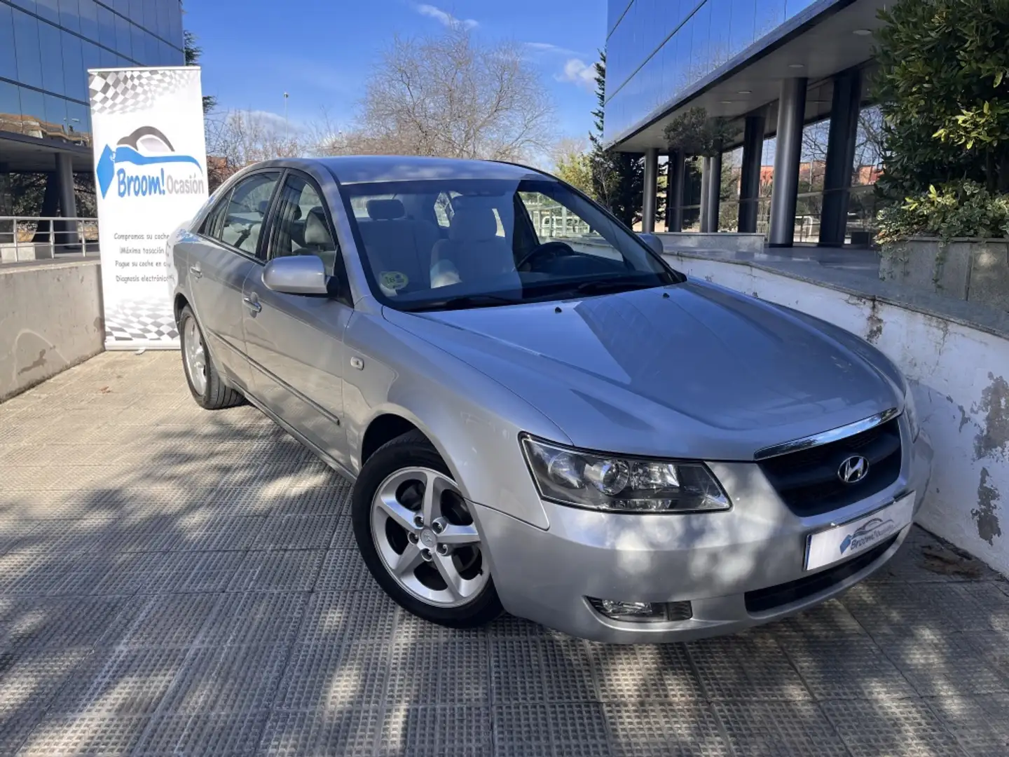 Hyundai SONATA 2.0CRDi Style Gri - 2