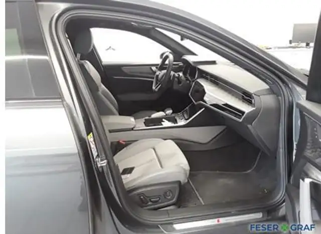 Audi A6 view 5