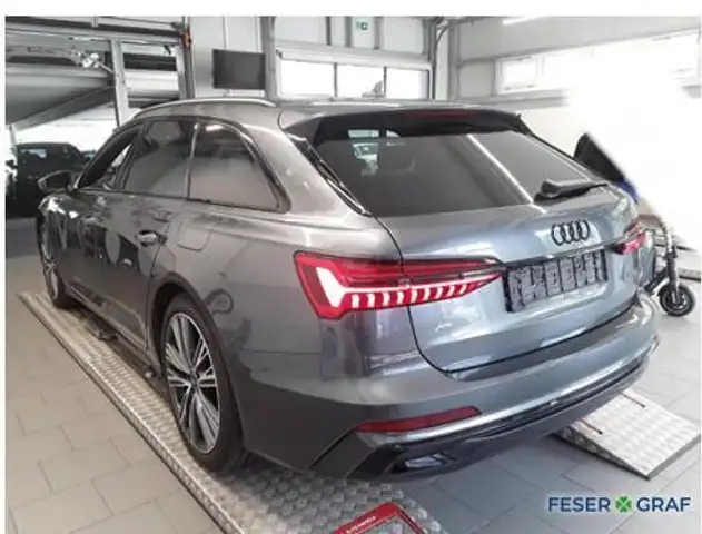Audi A6 view 2