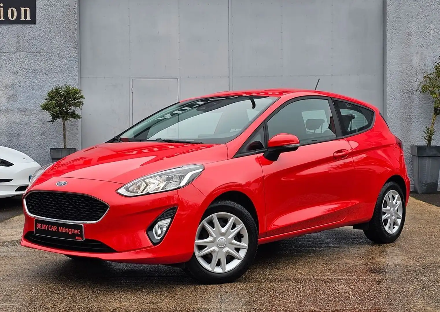 Ford Fiesta Superbe 1.1l 75cv 4cv 30648 kms 1°main comme neuve Rouge - 1