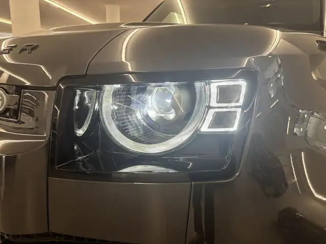 Land Rover Defender view 8