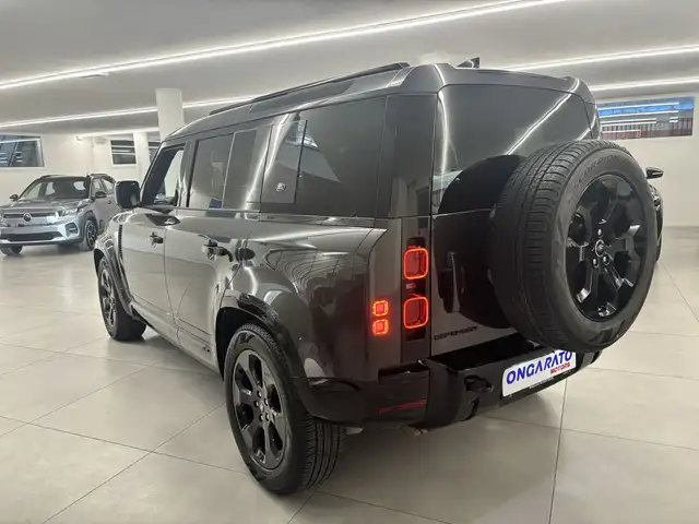 Land Rover Defender view 6