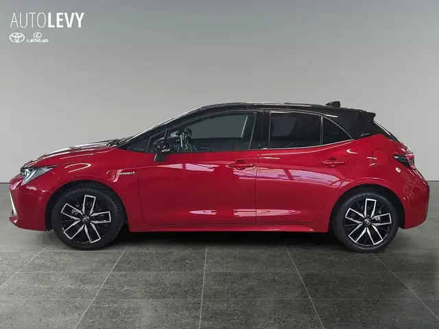 Toyota Corolla view 3
