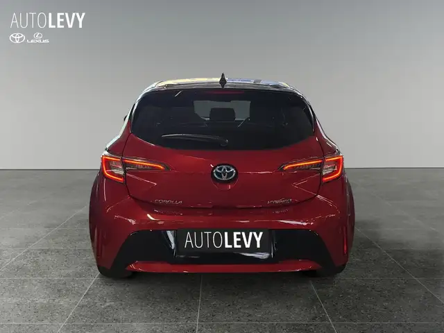 Toyota Corolla view 5