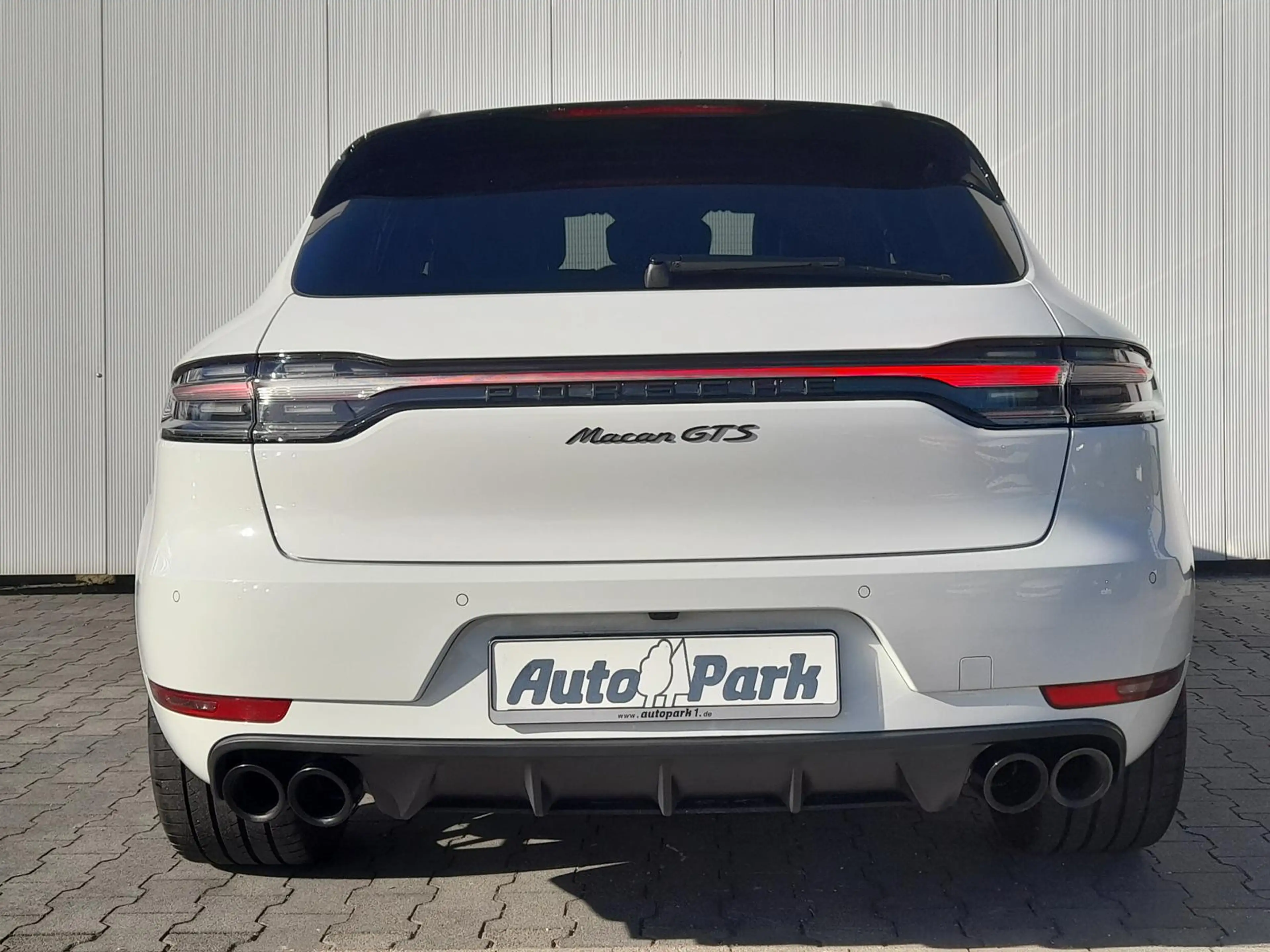 Porsche Macan GTS Pano~AHK-Vor~Luft~20"~SpAu~Bose~Chrono — photo 6