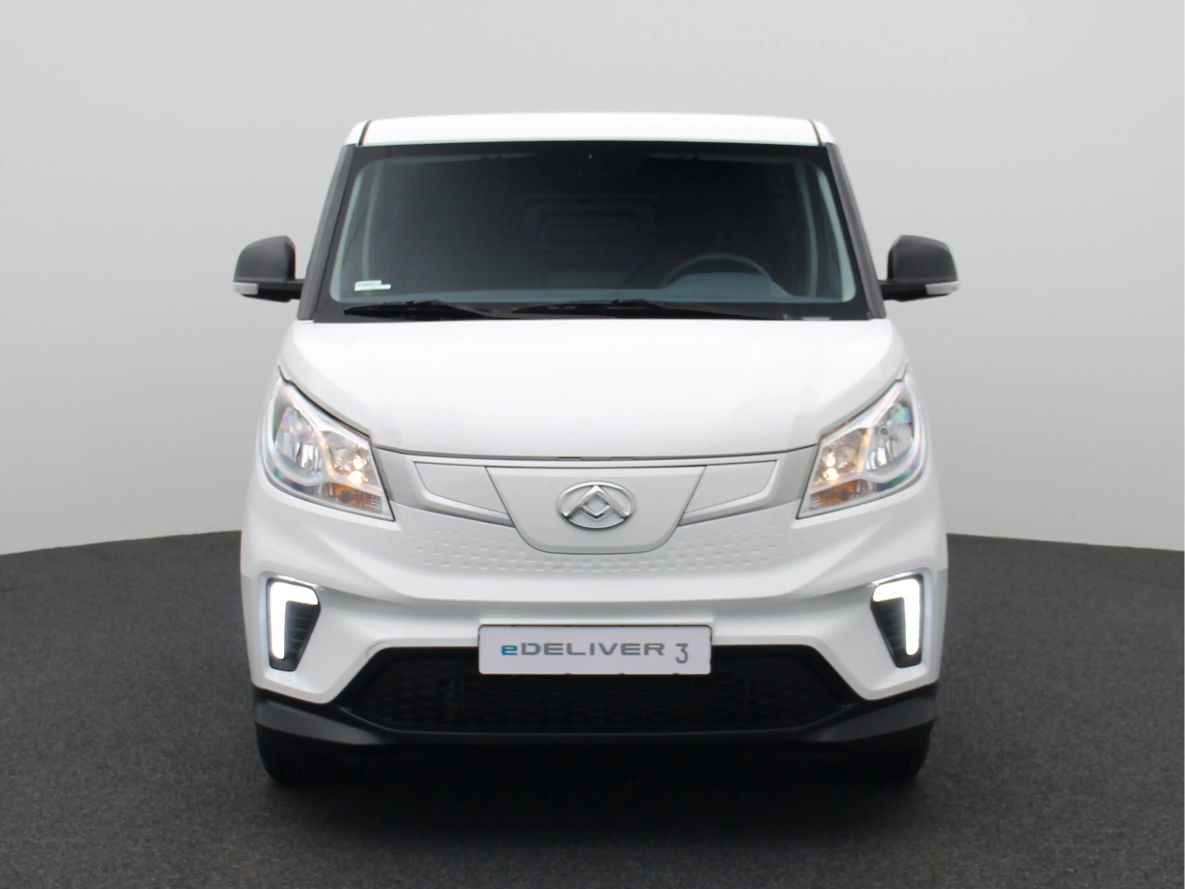 Maxus eDeliver 3 L1 50 kWh DEAL — photo 3