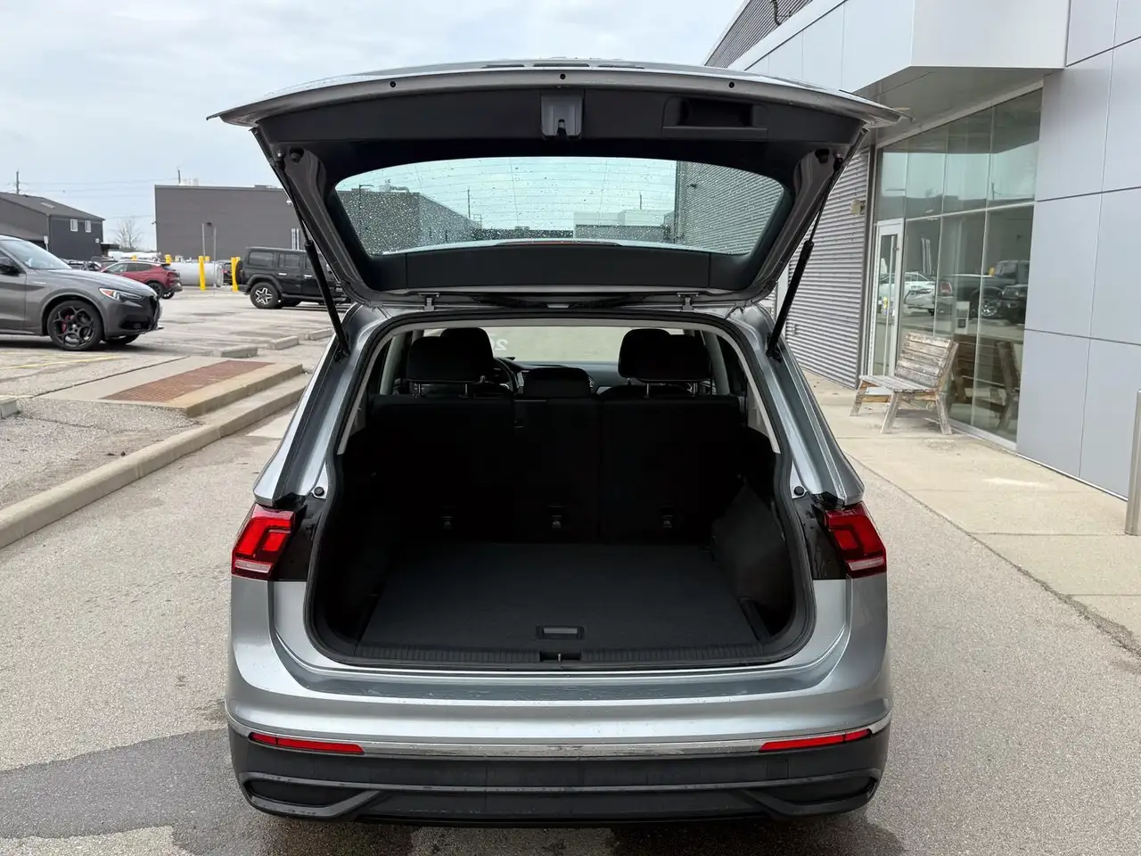 Volkswagen Tiguan снимка Volkswagen Tiguan