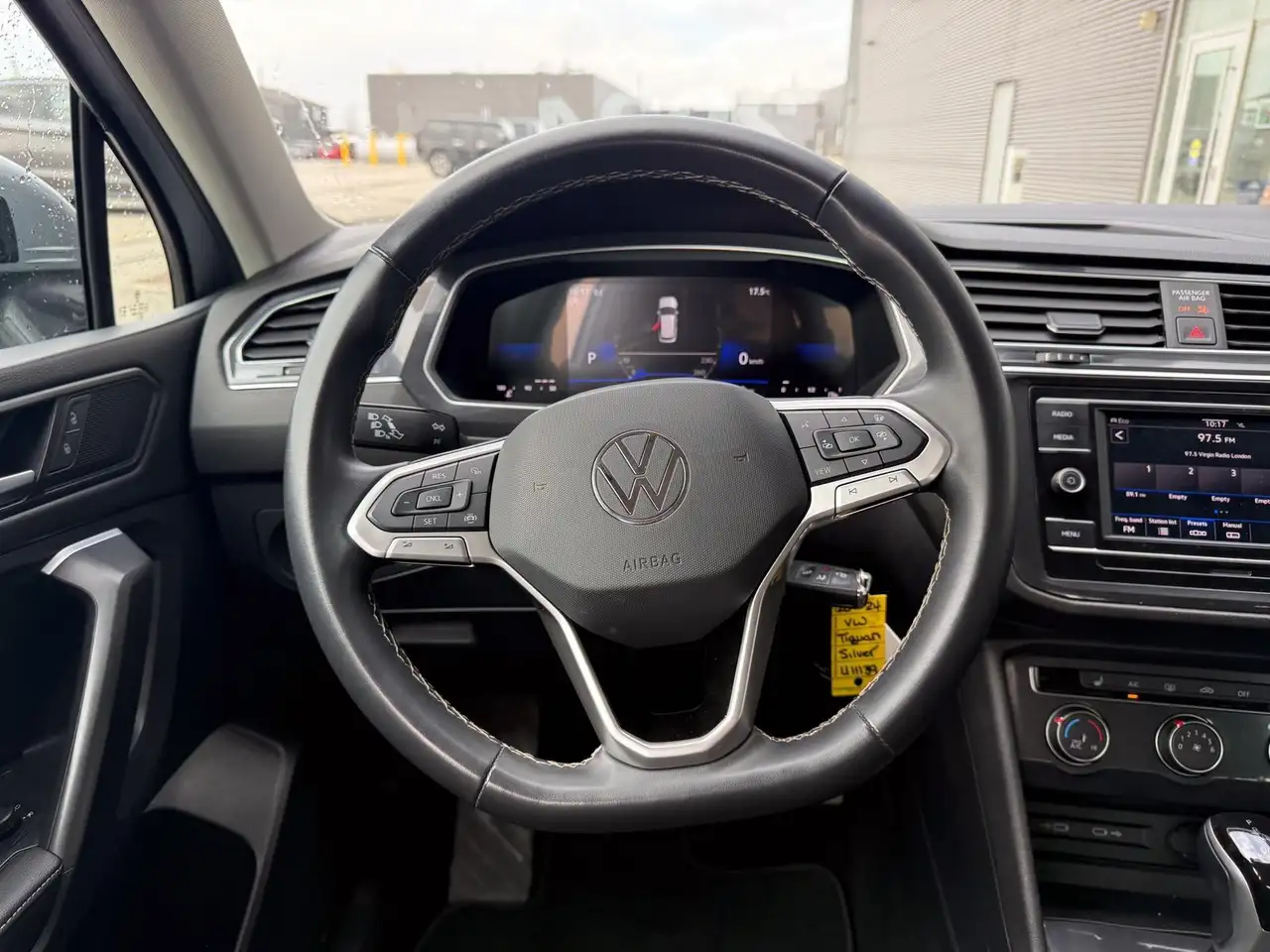Volkswagen Tiguan снимка Volkswagen Tiguan