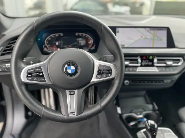 BMW M view 8