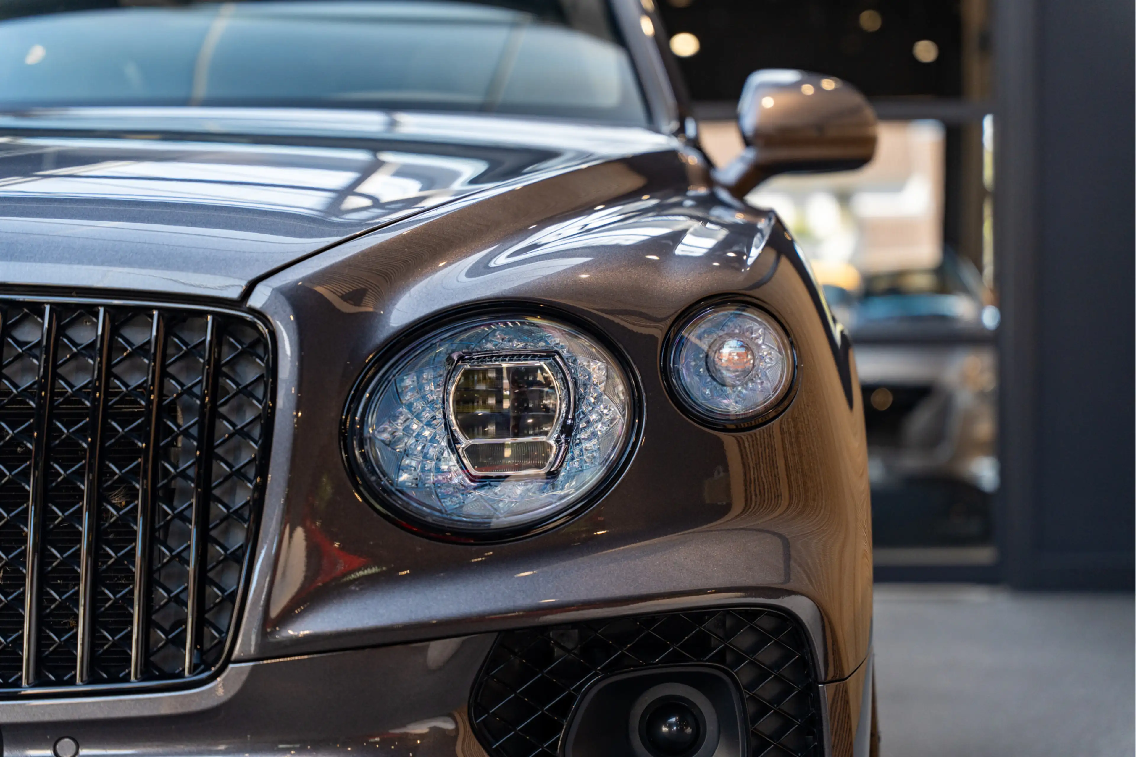Bentley Bentayga Azure EWB Naim Entertainment Massage 4.0 V8 Azure — photo 13