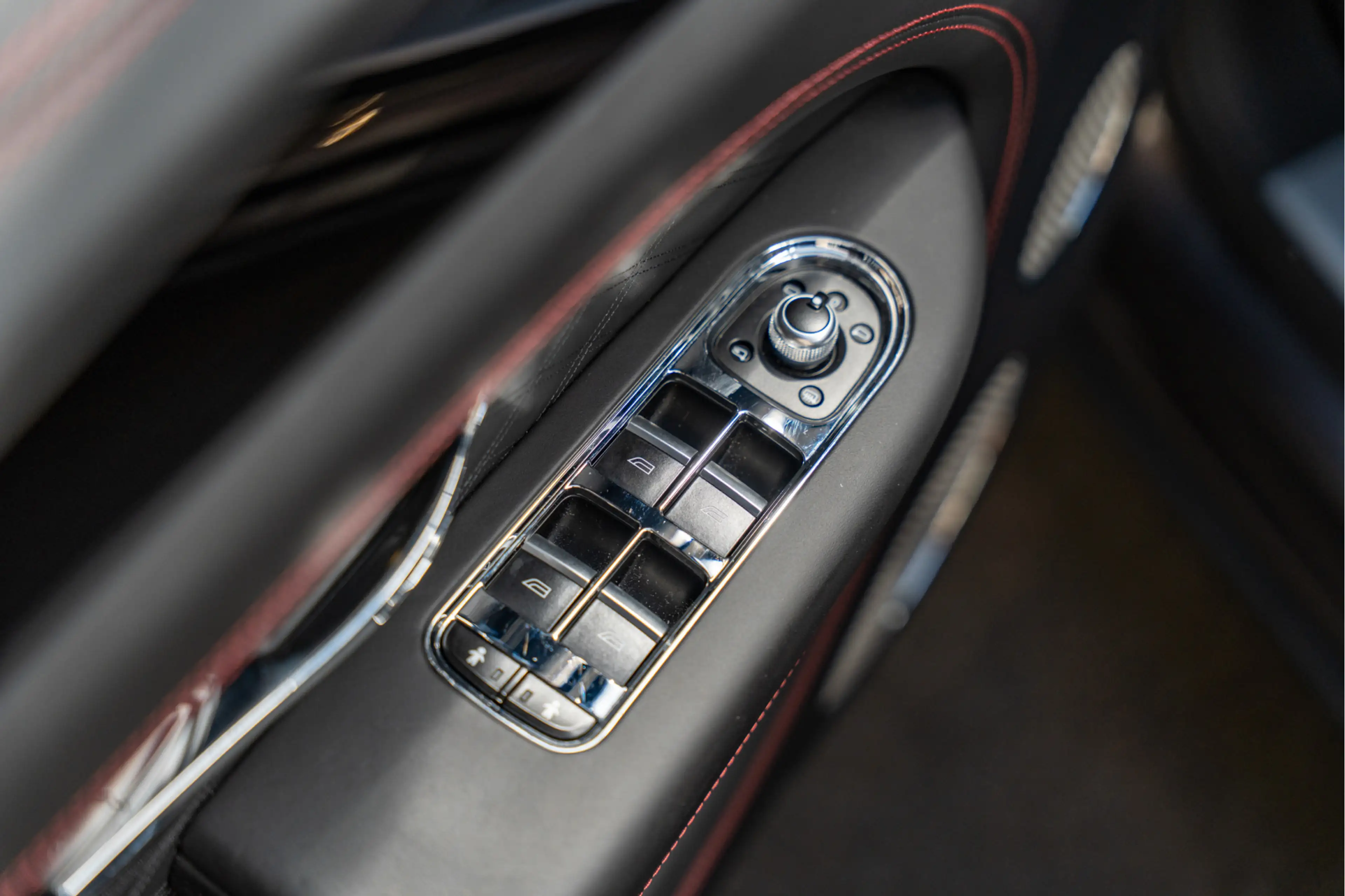 Bentley Bentayga Azure EWB Naim Entertainment Massage 4.0 V8 Azure — photo 27