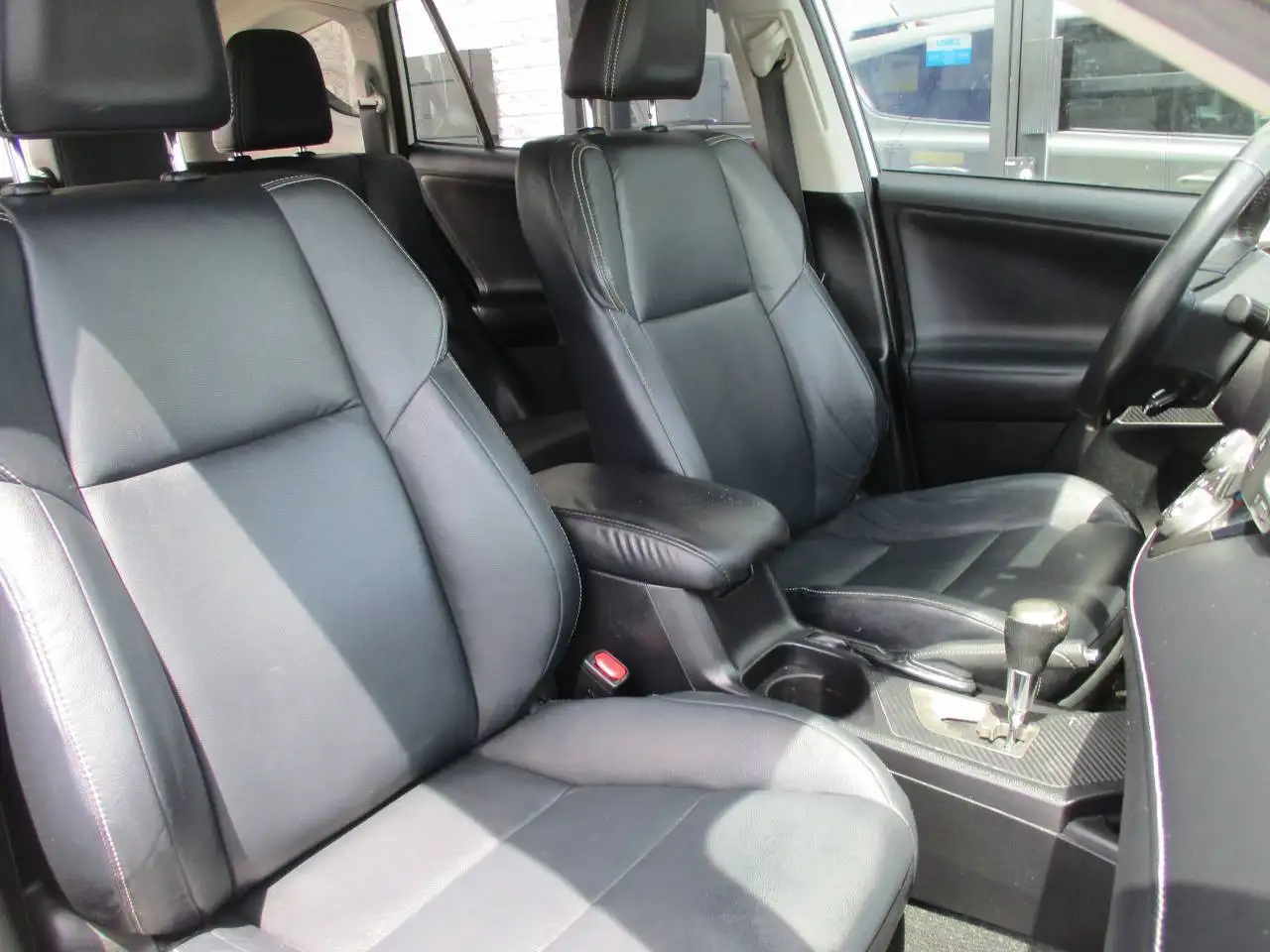 Toyota RAV 4 fotografie Toyota RAV 4
