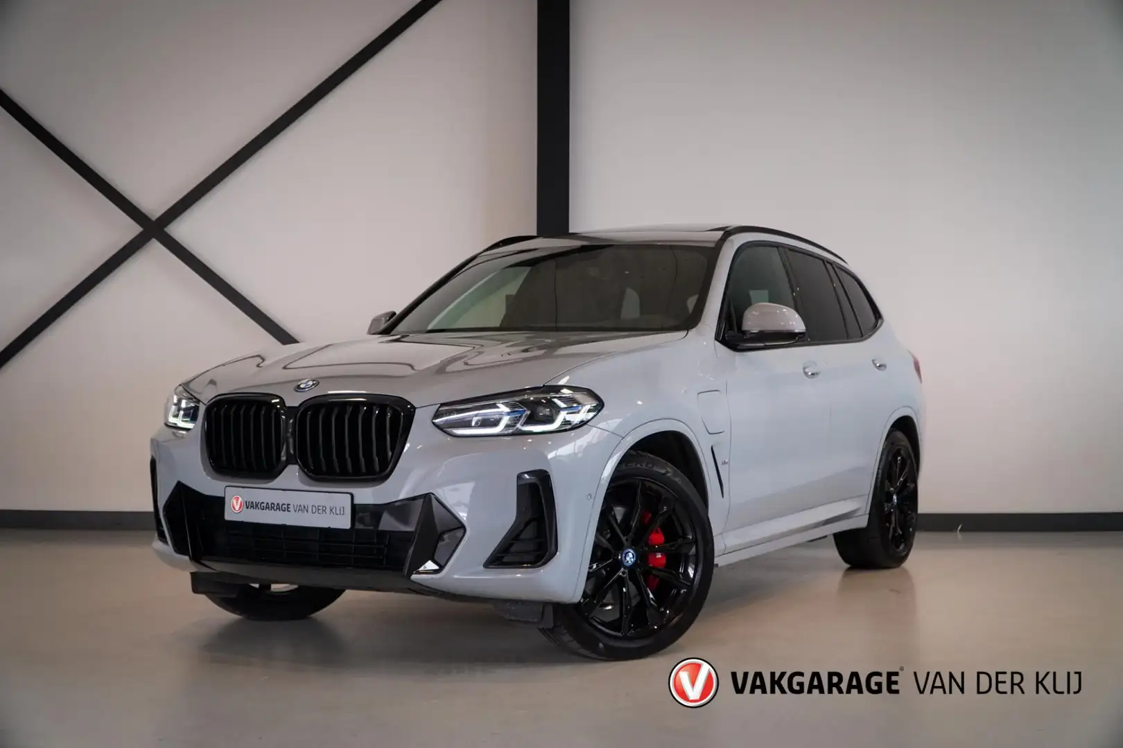 BMW X3 XDrive30e M-Sport | Panorama | Trekhaak | Laser | Grigio - 1