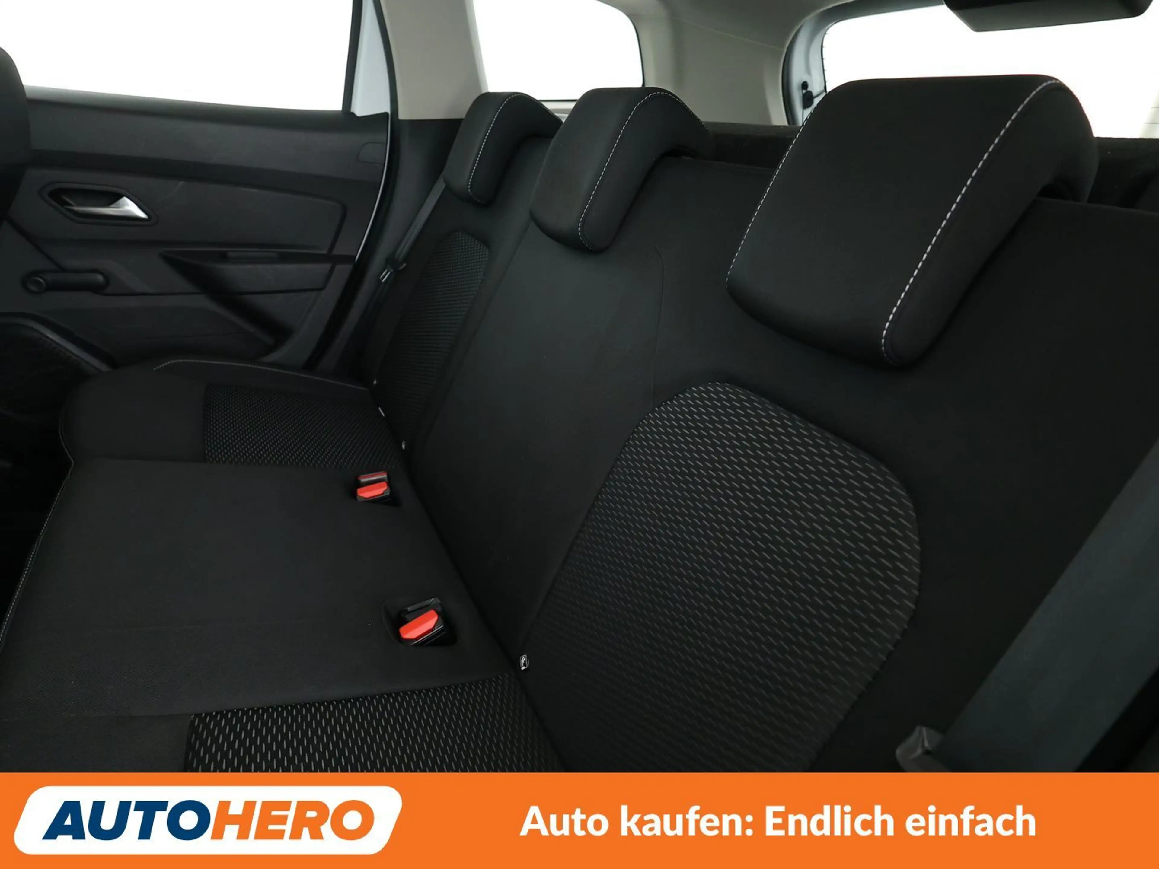 Dacia Duster 1.6 SCe Comfort *NAVI*TEMPO*CAM*PDC*SHZ*ALU*KLIMA* — photo 14