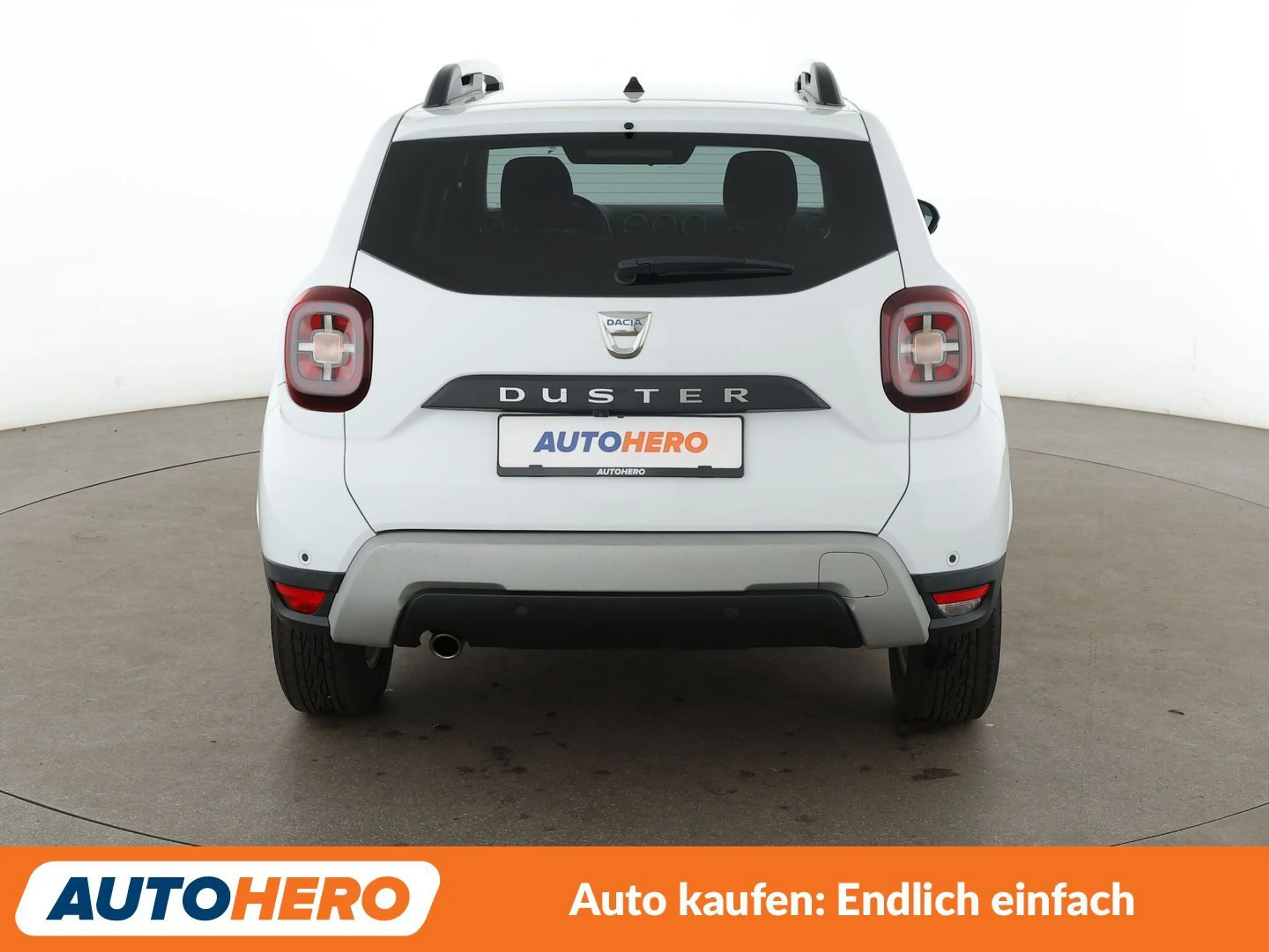 Dacia Duster 1.6 SCe Comfort *NAVI*TEMPO*CAM*PDC*SHZ*ALU*KLIMA* — photo 5