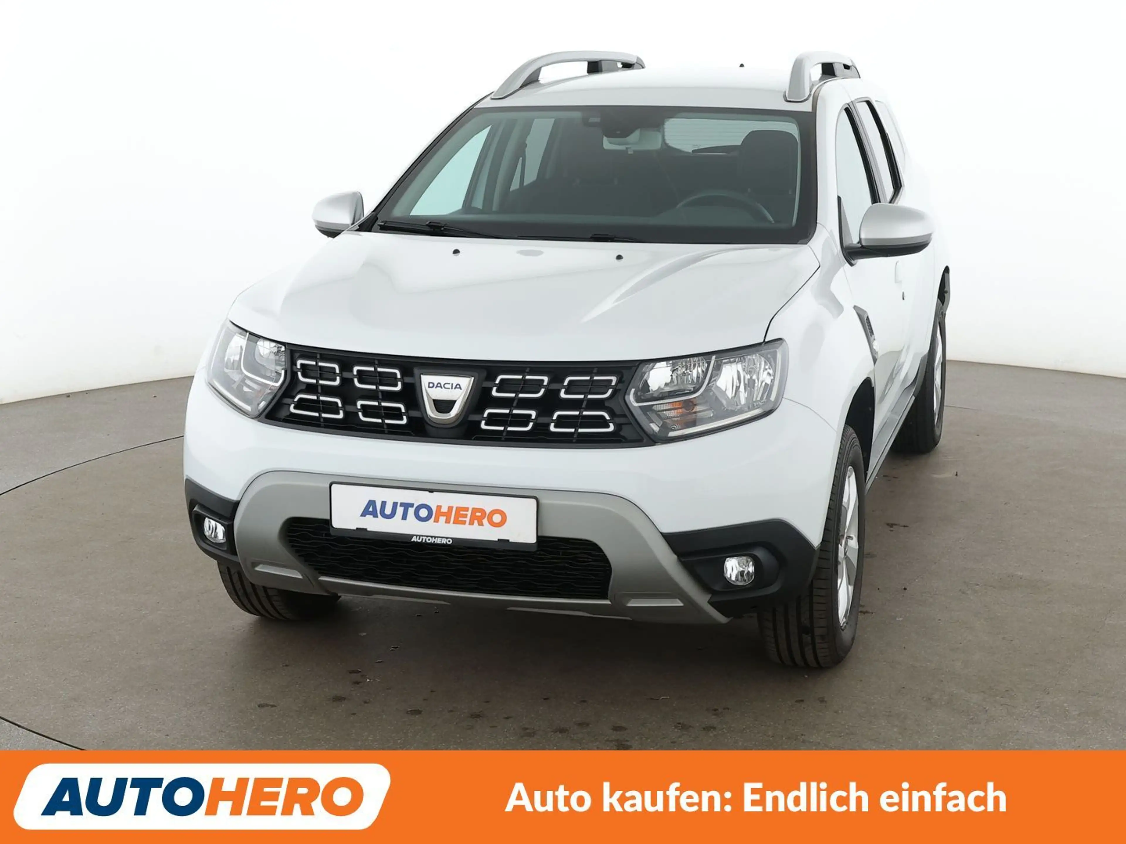 Dacia Duster 1.6 SCe Comfort *NAVI*TEMPO*CAM*PDC*SHZ*ALU*KLIMA* — photo 9