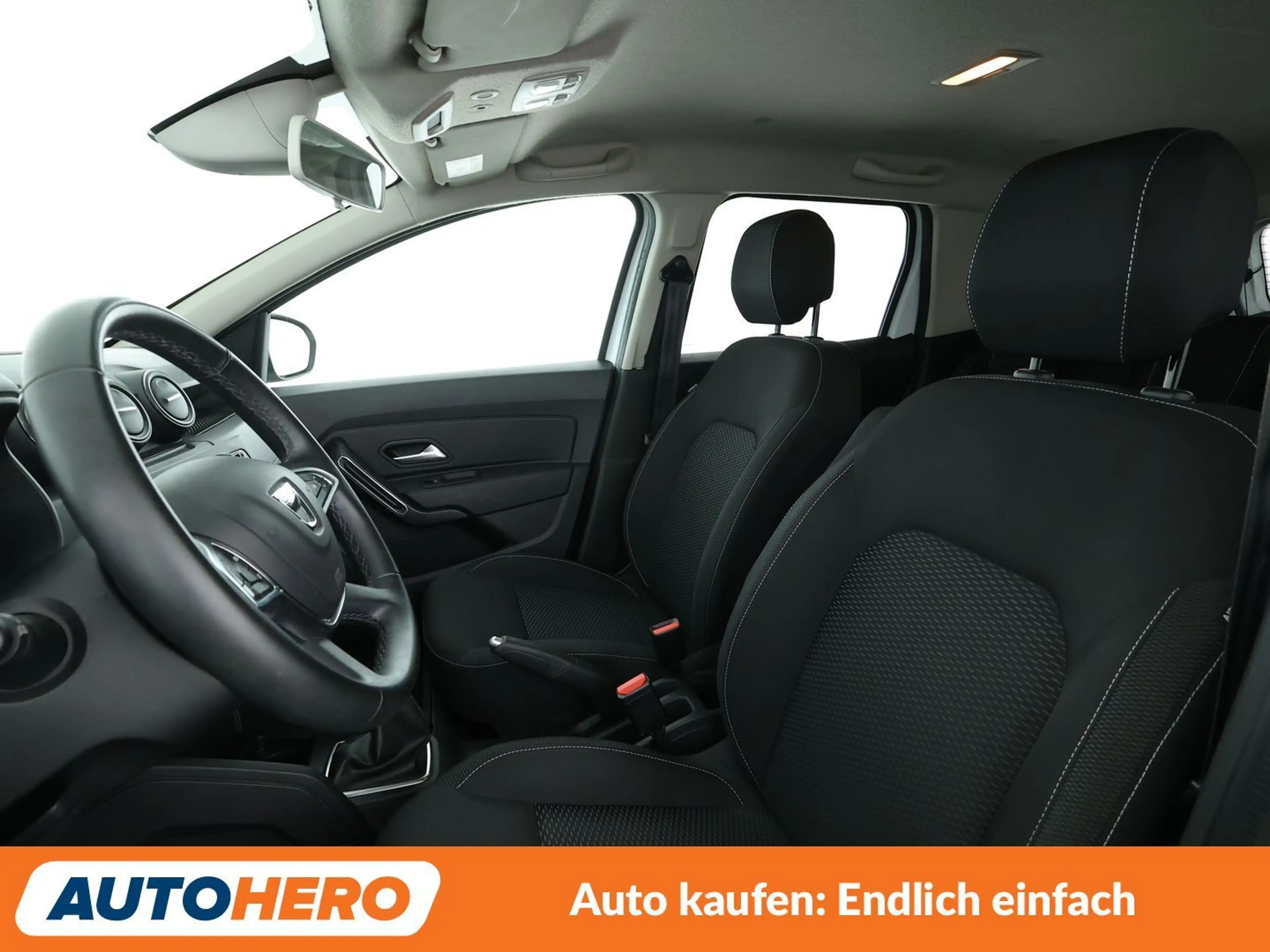 Dacia Duster 1.6 SCe Comfort *NAVI*TEMPO*CAM*PDC*SHZ*ALU*KLIMA* — photo 10