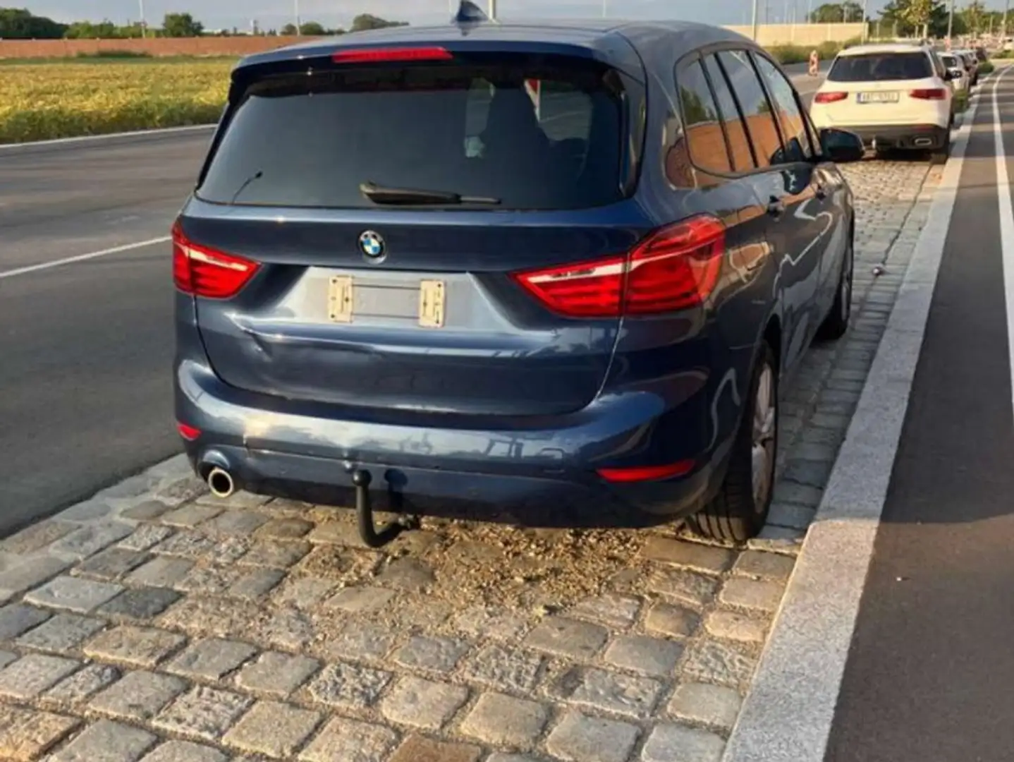 BMW 216 216i Gran Tourer Blau - 2