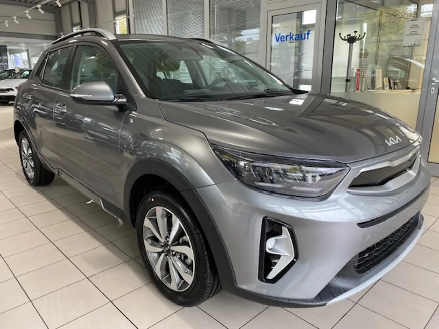 Kia Stonic 1.2 Vision (YB/YB-KMD) - 1