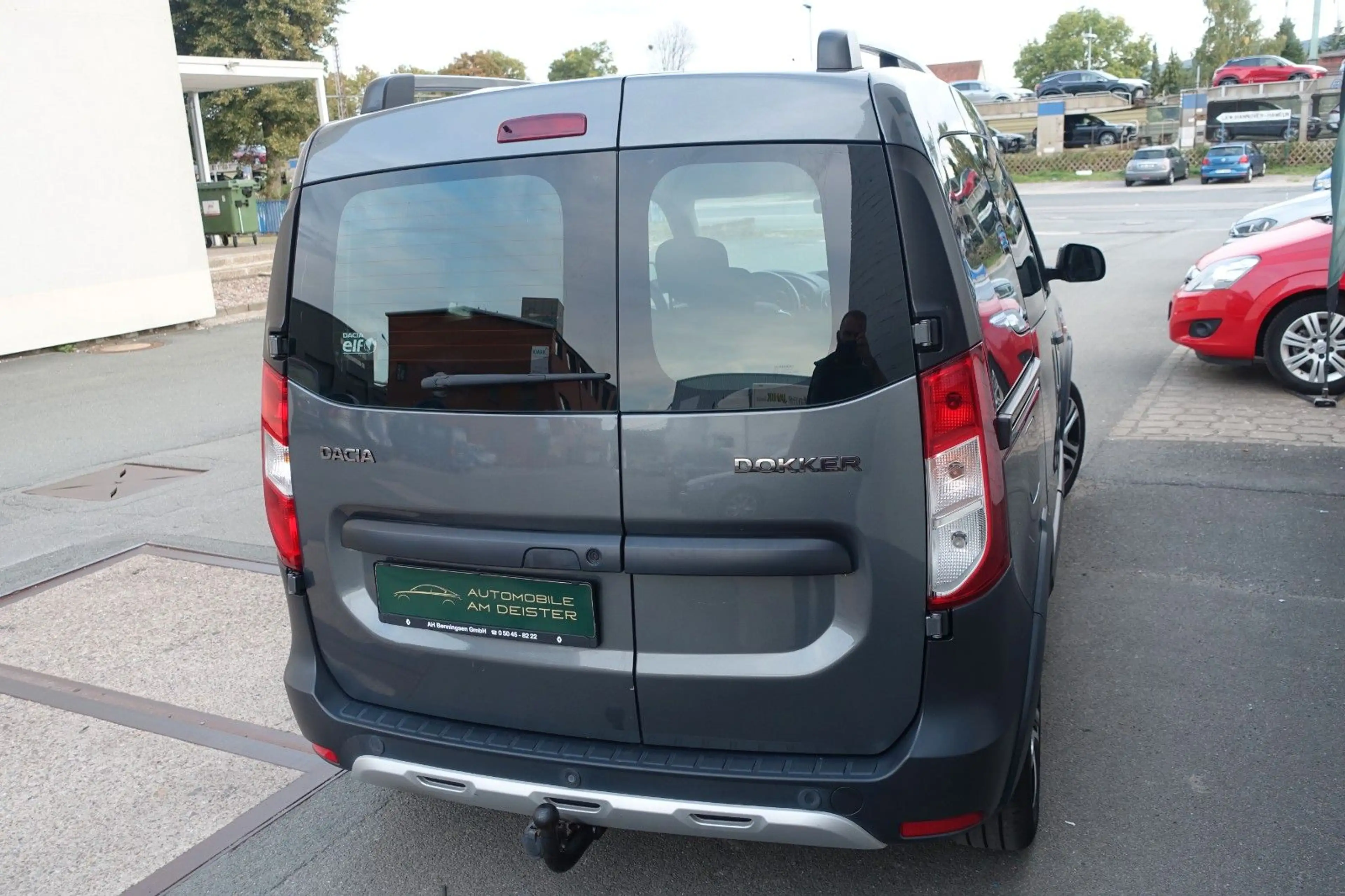 Dacia Dokker Stepway Celebration*NAVI*SHZ*AHK*TEMPOMAT — photo 7
