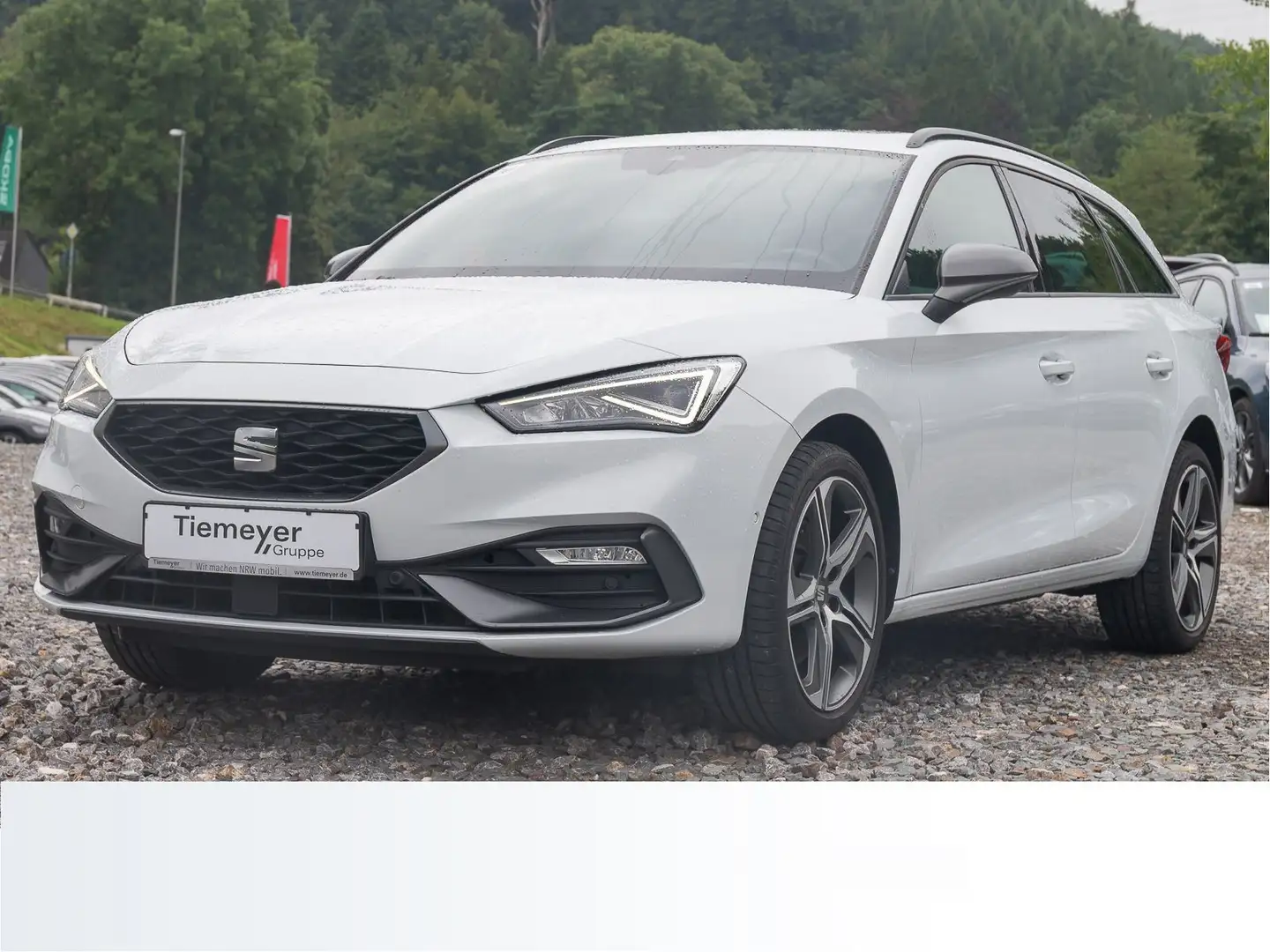 SEAT Leon Sportstourer FR PANO DINAMICA KAMERA LM18 Weiß - 2