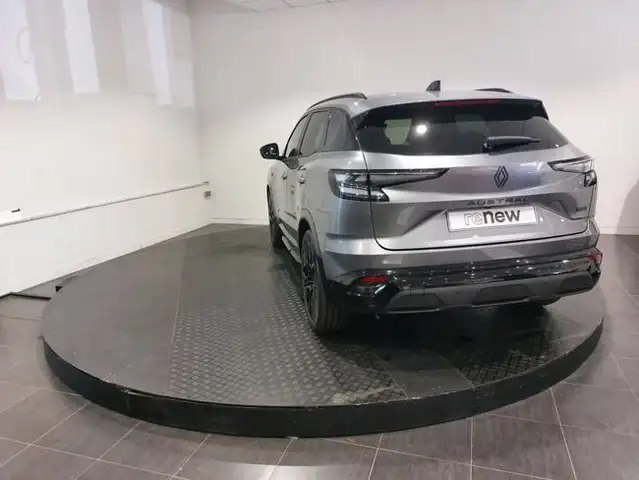Renault Austral view 2