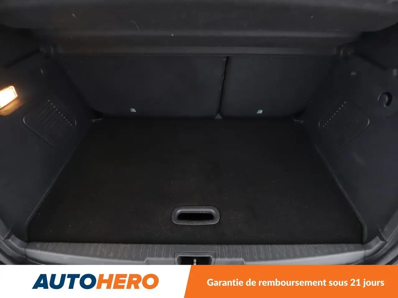 Renault Captur — photo 17