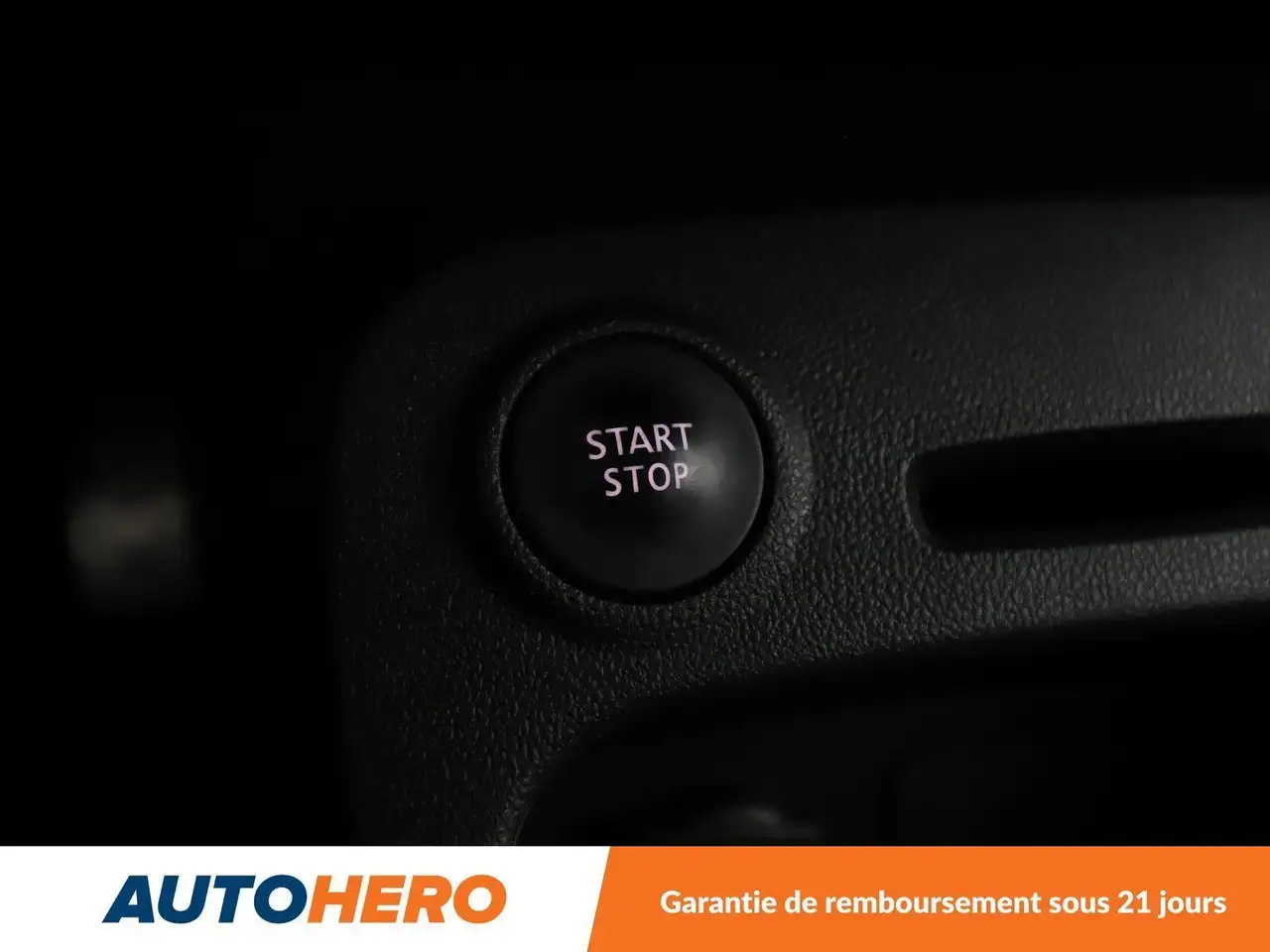 Renault Captur — photo 26