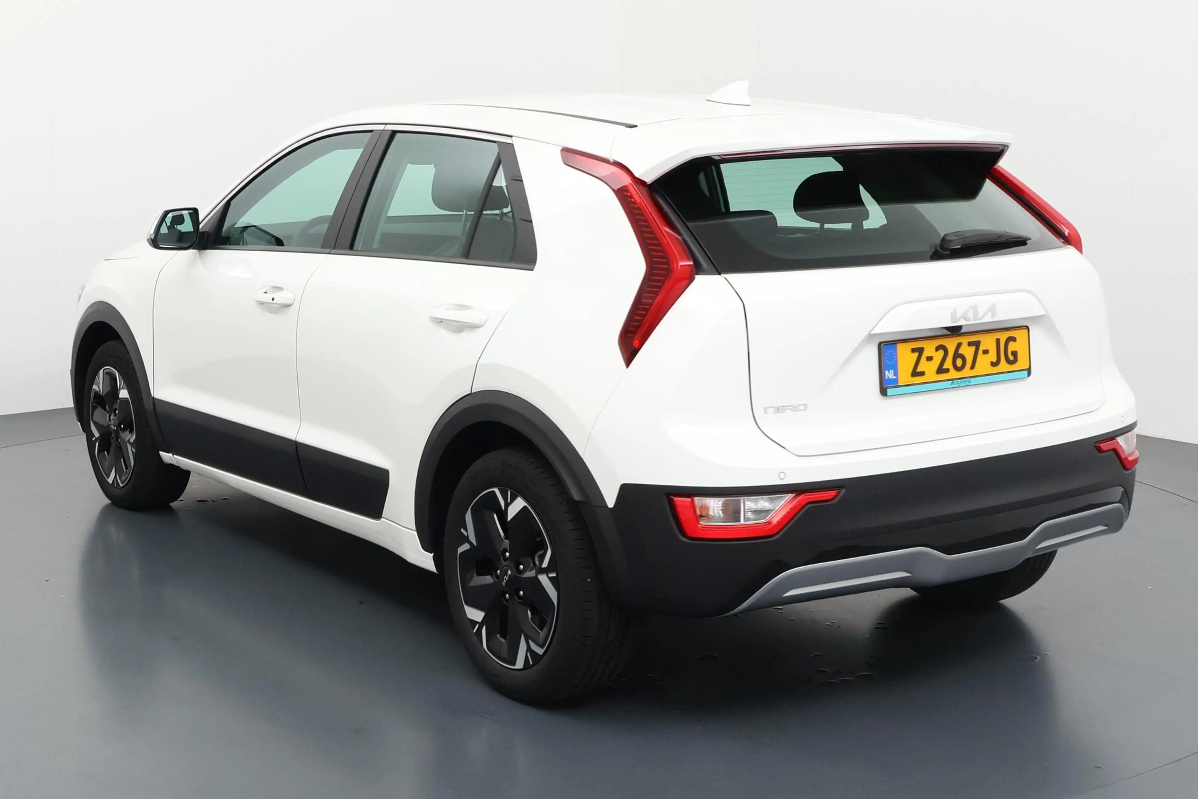 Kia e-Niro EV Light Edition 64.8 kWh Volledig elektrisch rijd — photo 8
