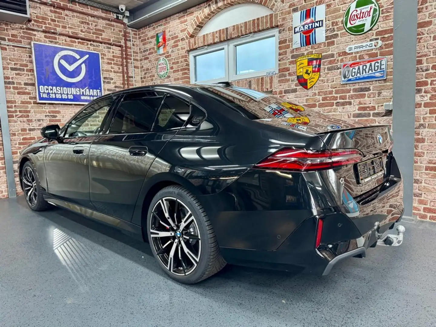 BMW 520 520iA Limousine 2.0 190cv Auto xDrive M-SPORT PRO Noir - 2