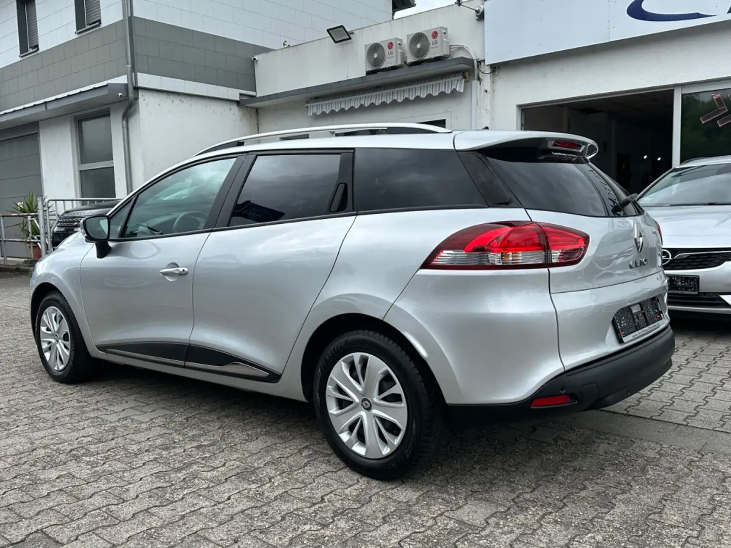 Renault Clio IV Energy Edition*Navi*PDC*nur 50 Tkm. Grau - 2